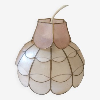 Mother-of-pearl lamp