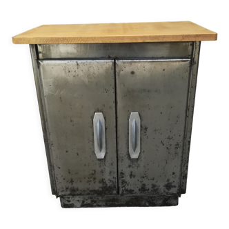 Buffet de cuisine années 50