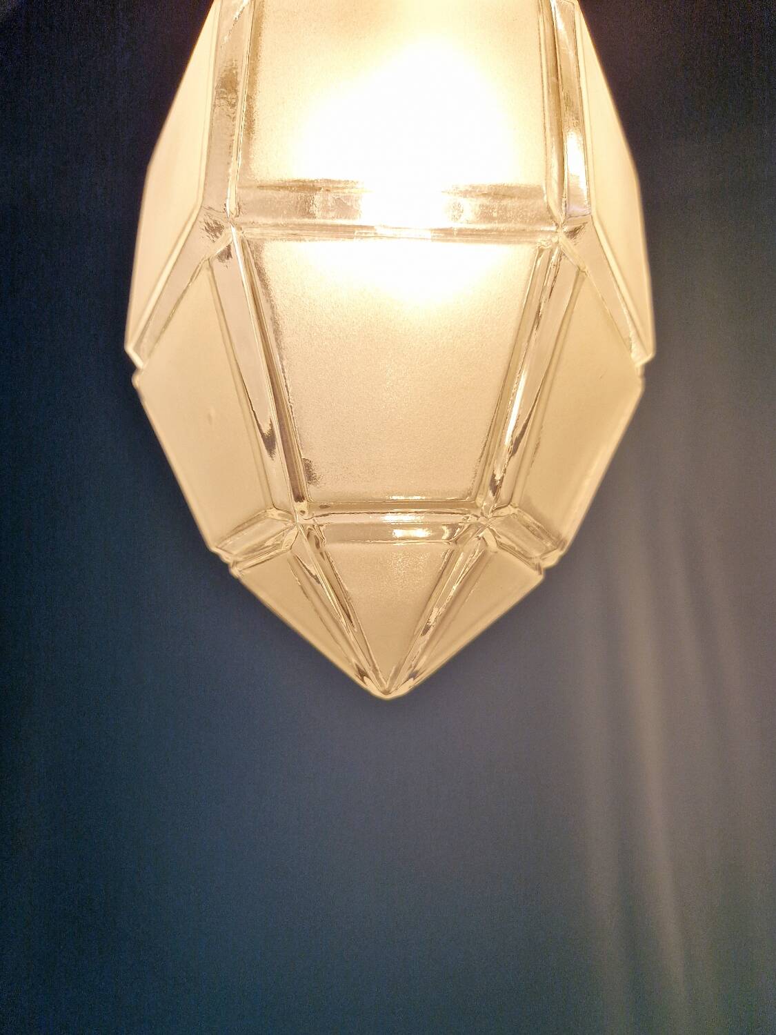 Art Deco pendant light in faceted satin glass, 1920s-30s