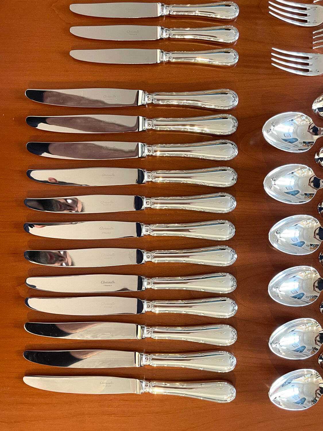 Christofle ribbons, 61-piece flatware set, excellent condition