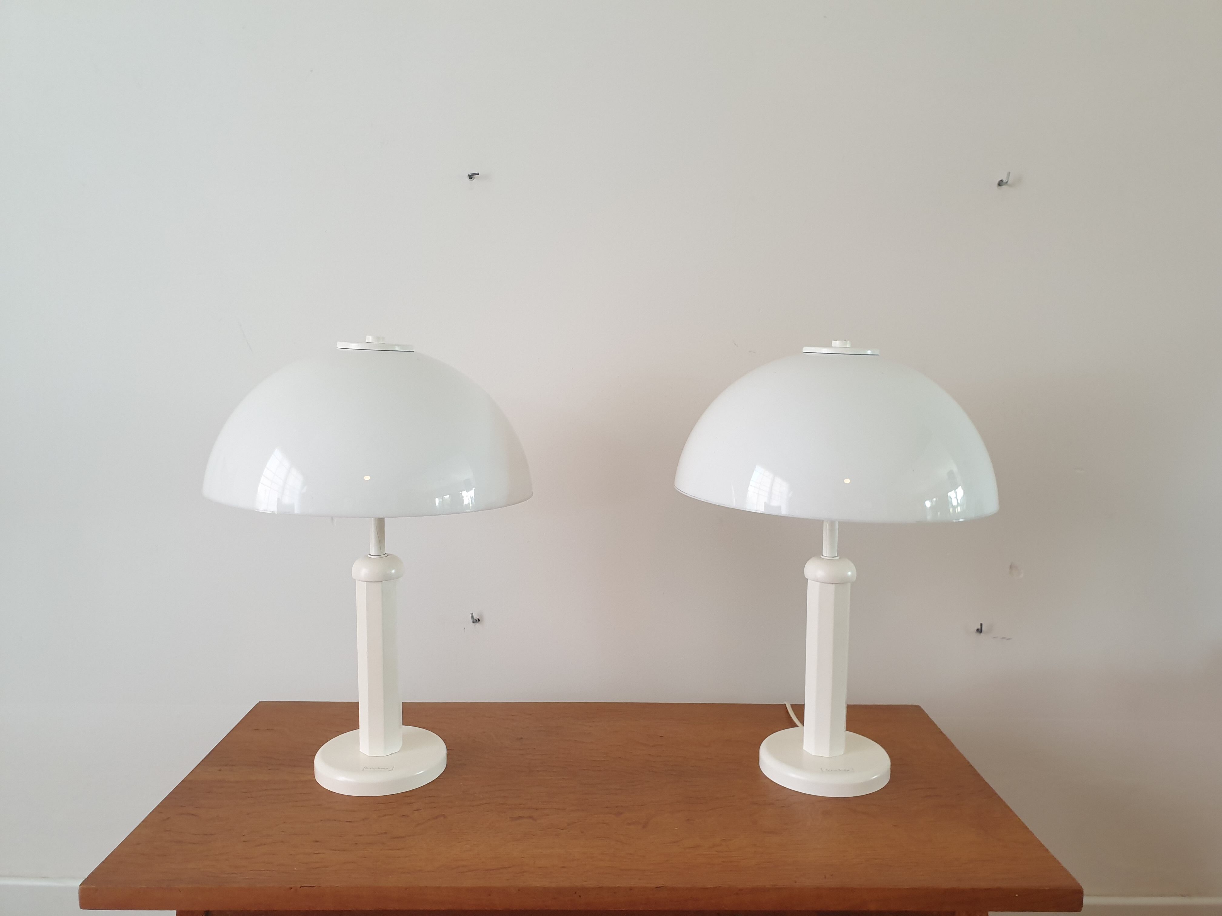 Pair of table lamps