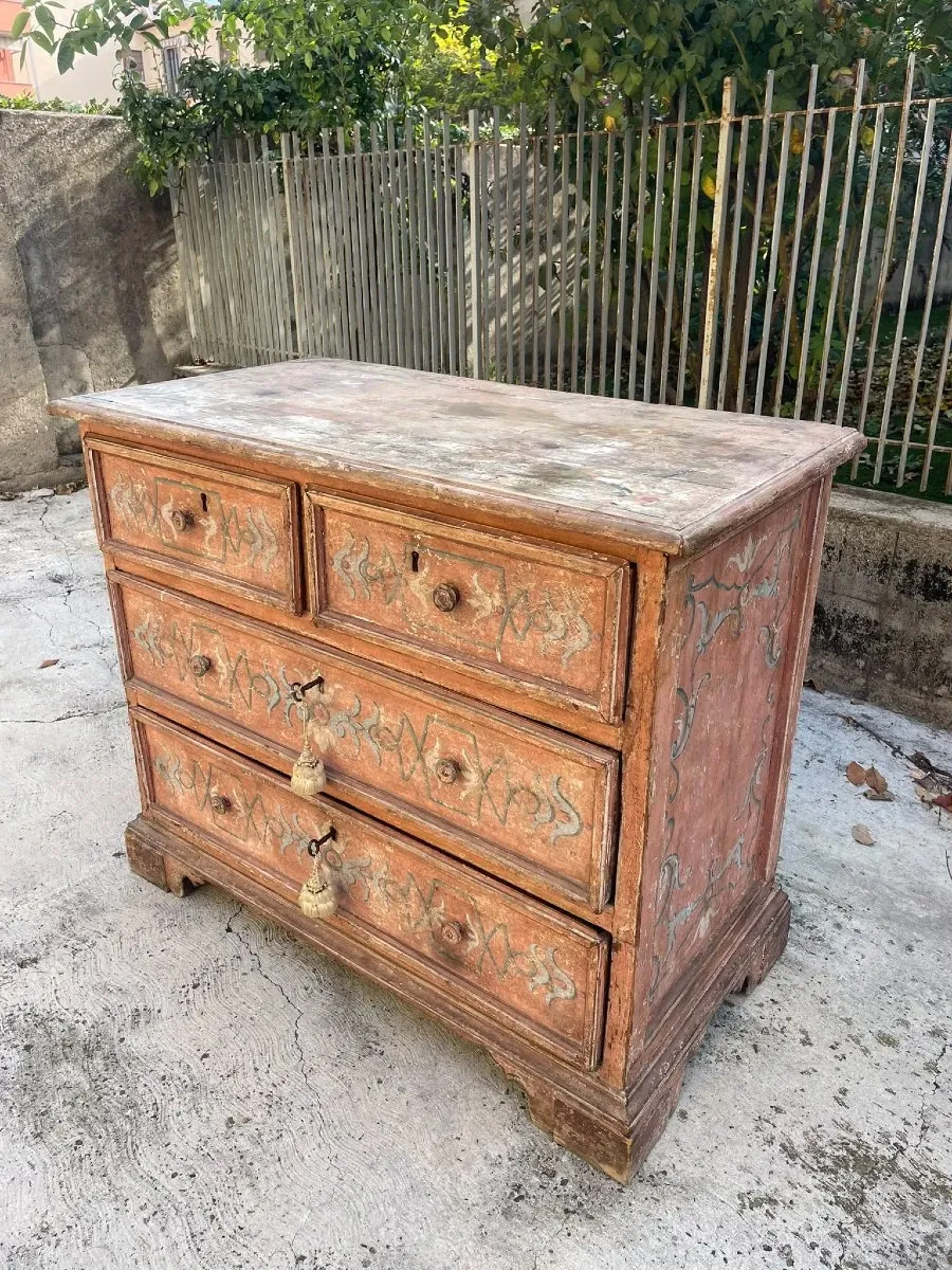 Antique wooden chest of drawers, Tuscany 17th century