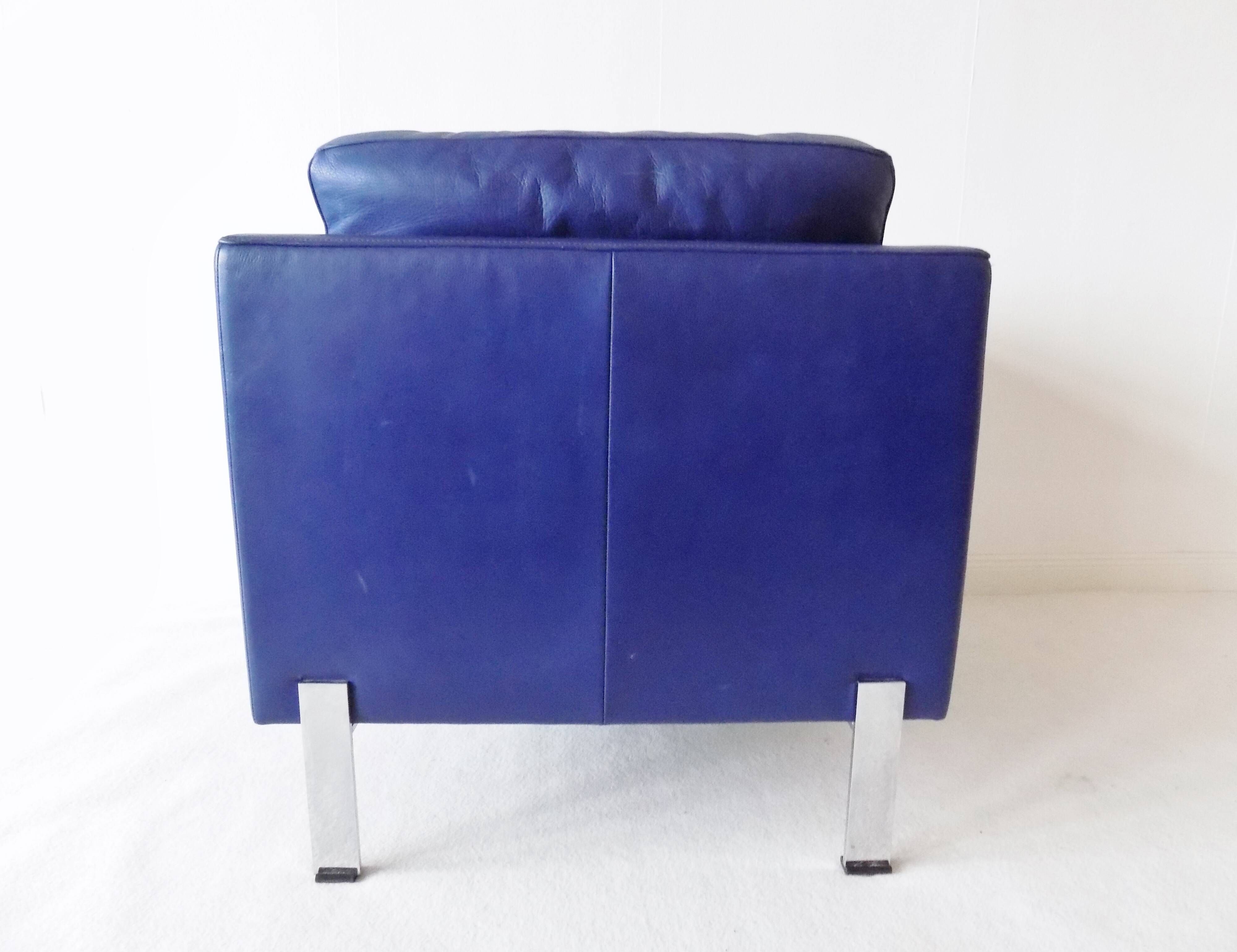 De Sede DS118 pair of blue leather club chairs