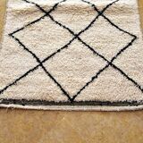 Beni Ouarain diamond rug New