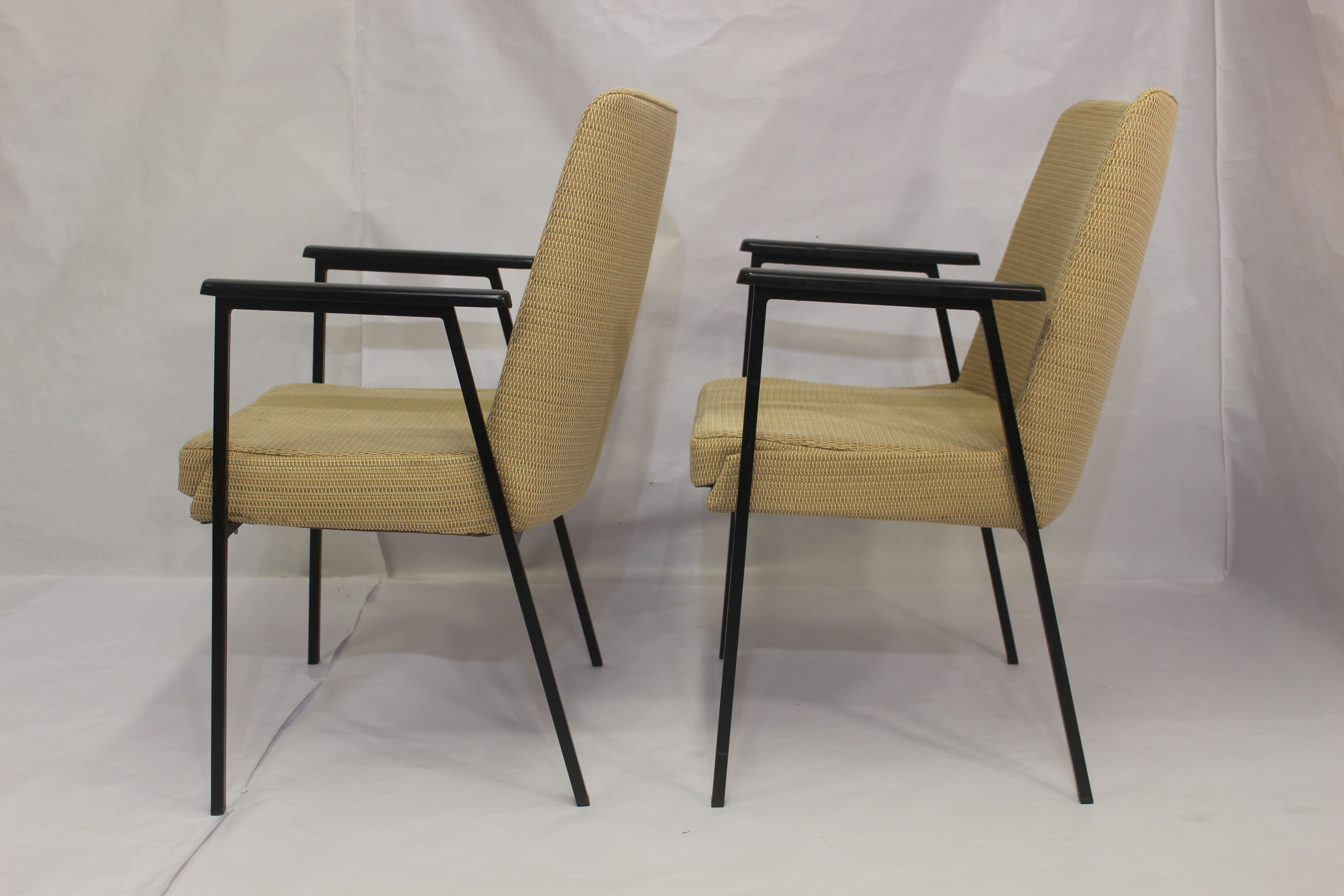 Pair of armchairs by Mauser, 1960