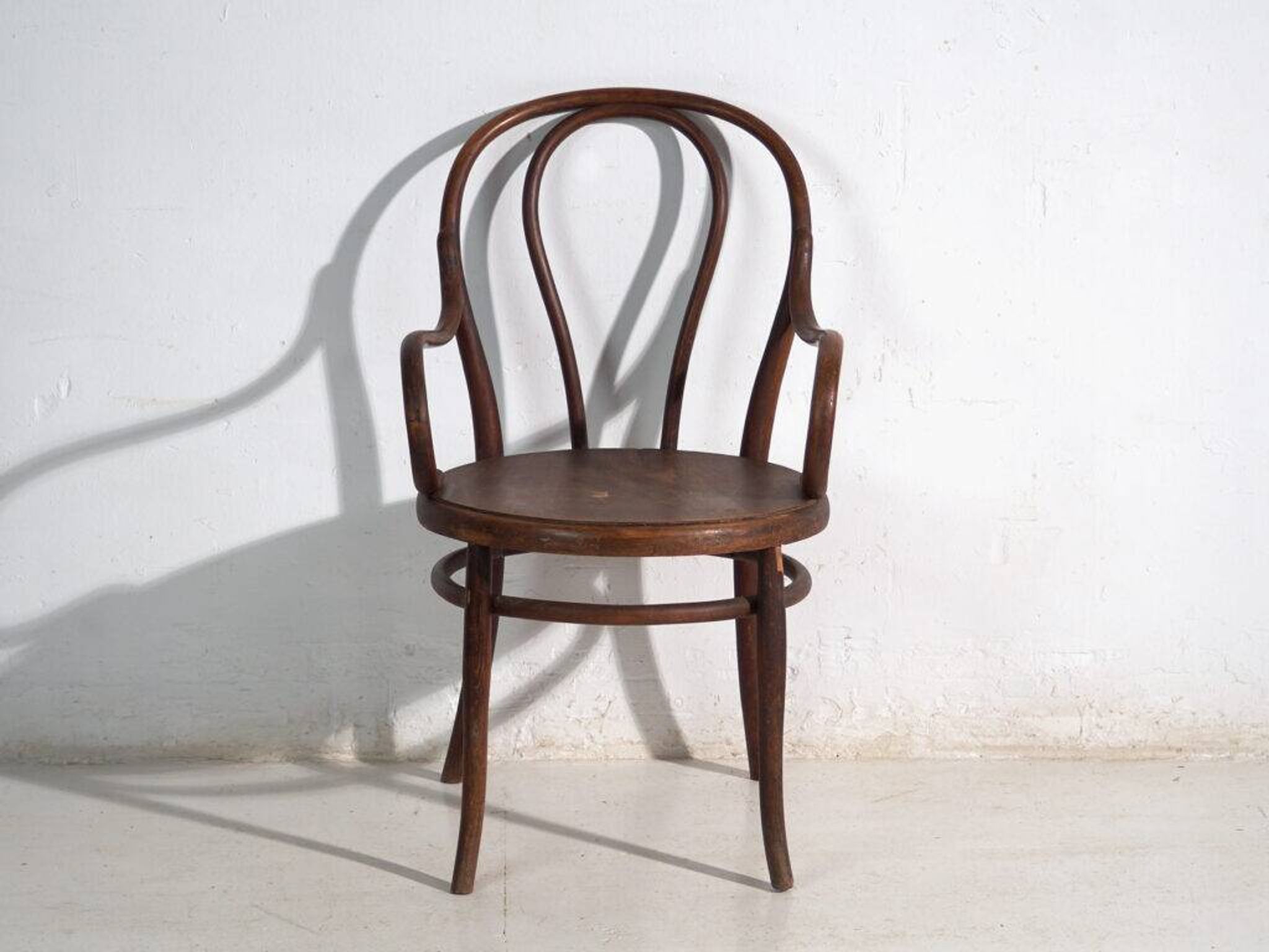 Antique bentwood armchair Thonet – Central Europe, circa 1900