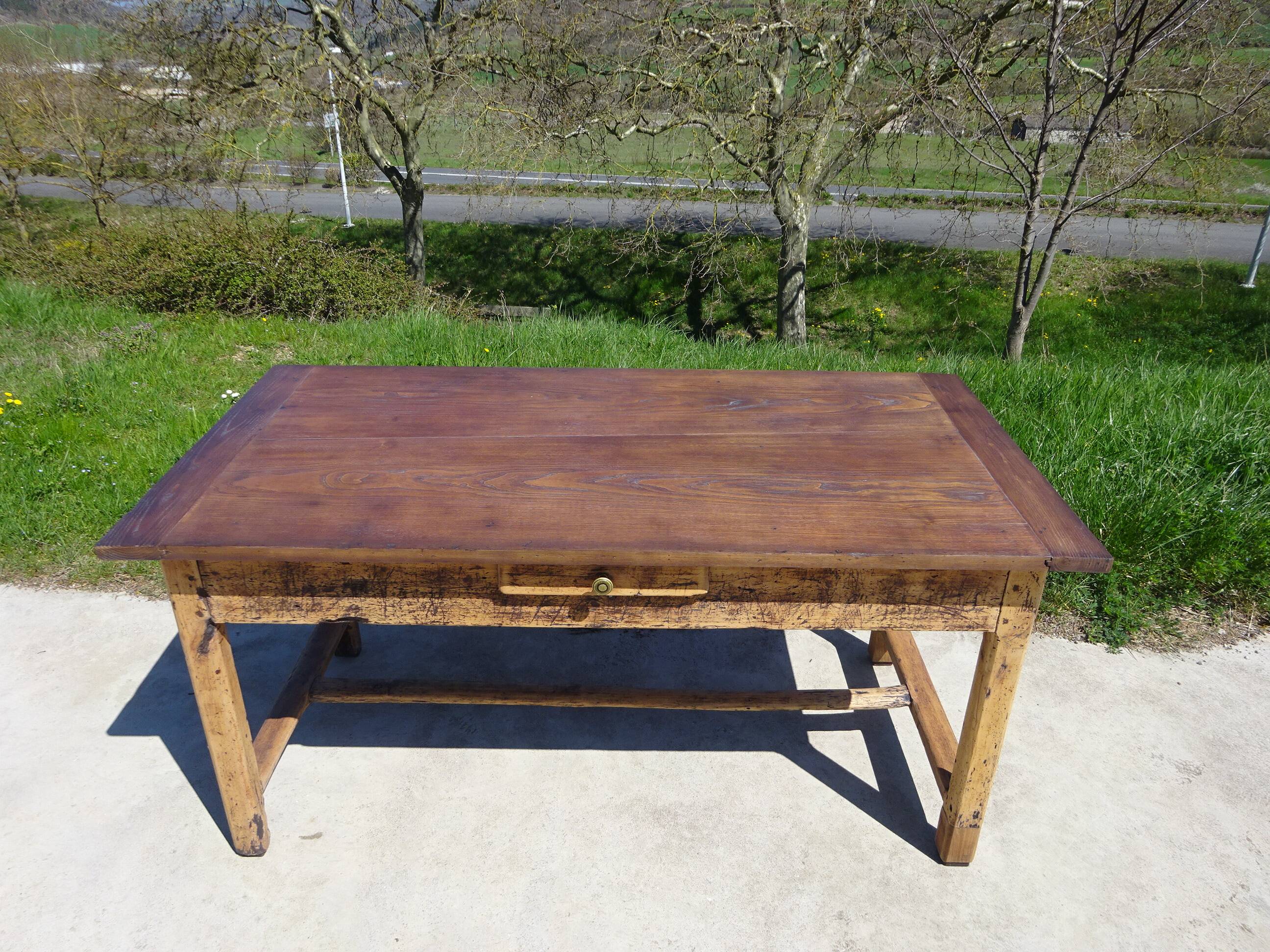 Ancienne table de ferme en chêne massif