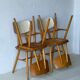 Chaises de salle à manger par TON