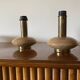 Ensemble de 2 pieds de lampes de table Hollywood Regency en granit rose et laiton, Italie 1970