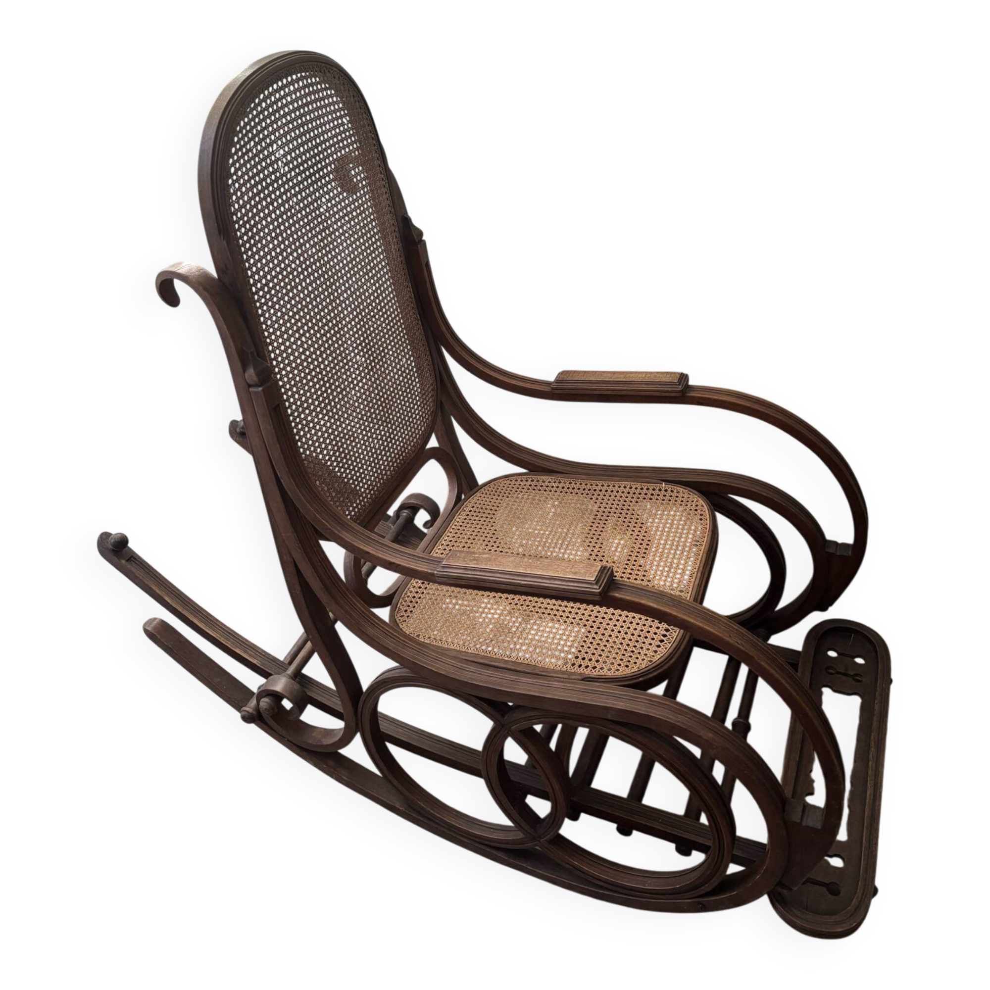 Thonet rattan rocking chair from the 1920s.