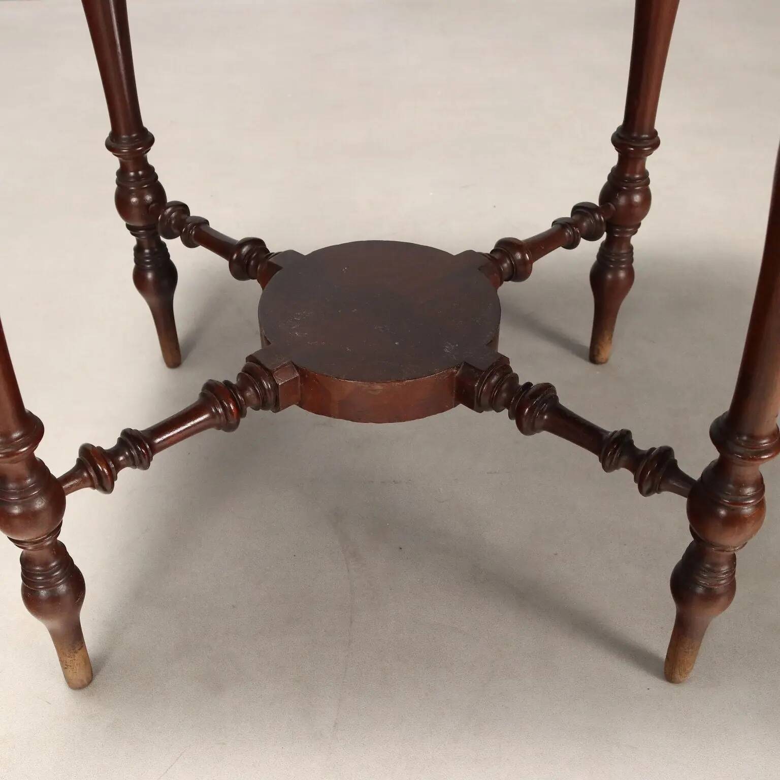 Victorian antique mahogany coffee table UK 1800s