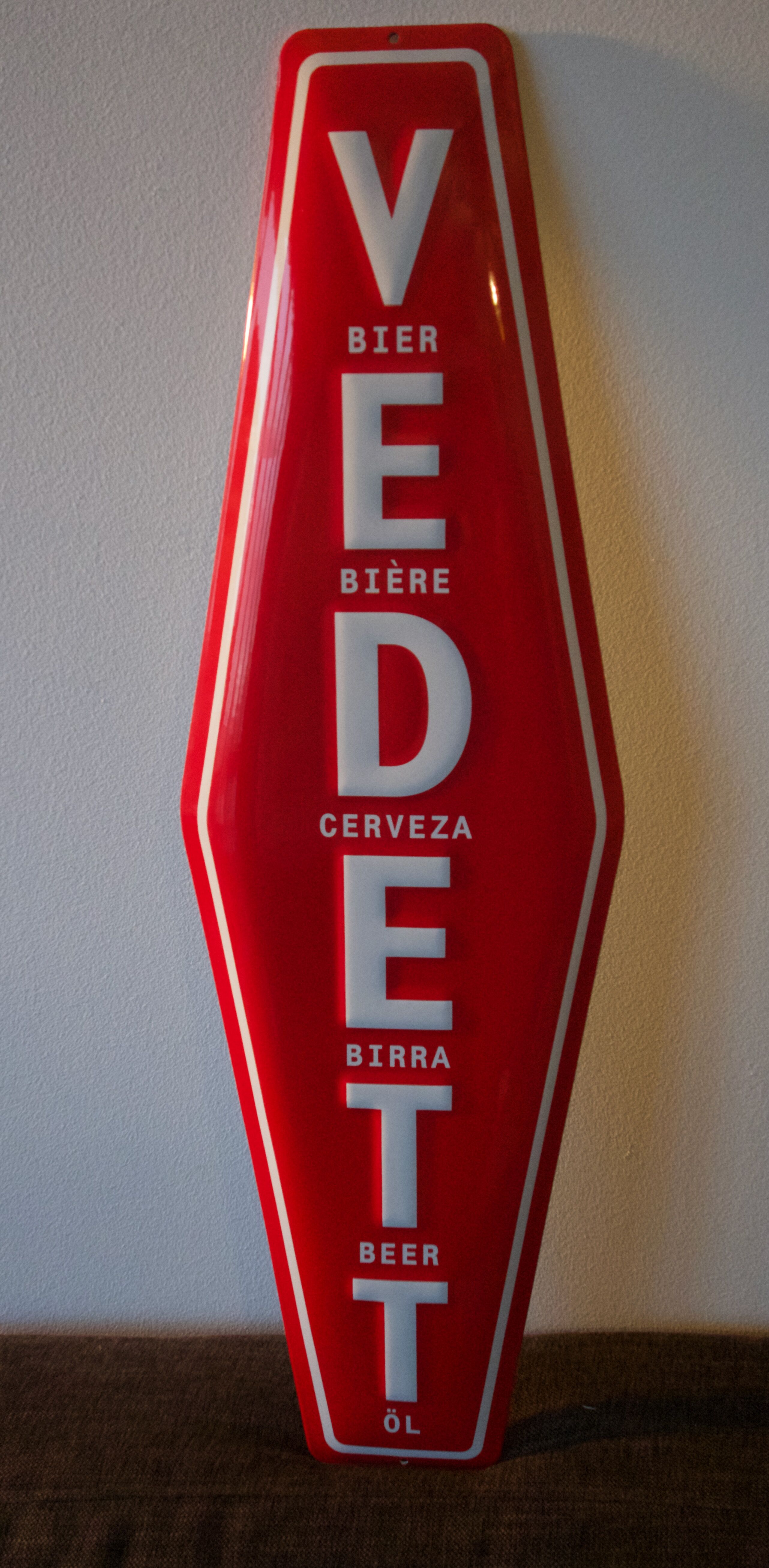Plate of the famous vedett beer