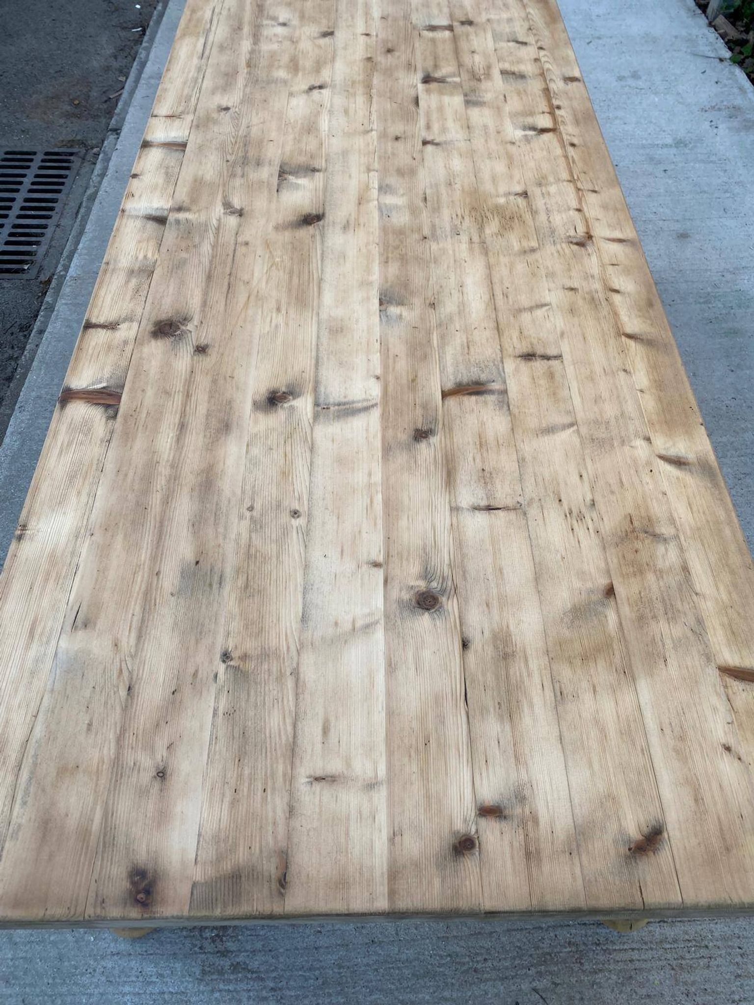 Table de ferme Georges Robert en bois massif brut, 1960, restaurée