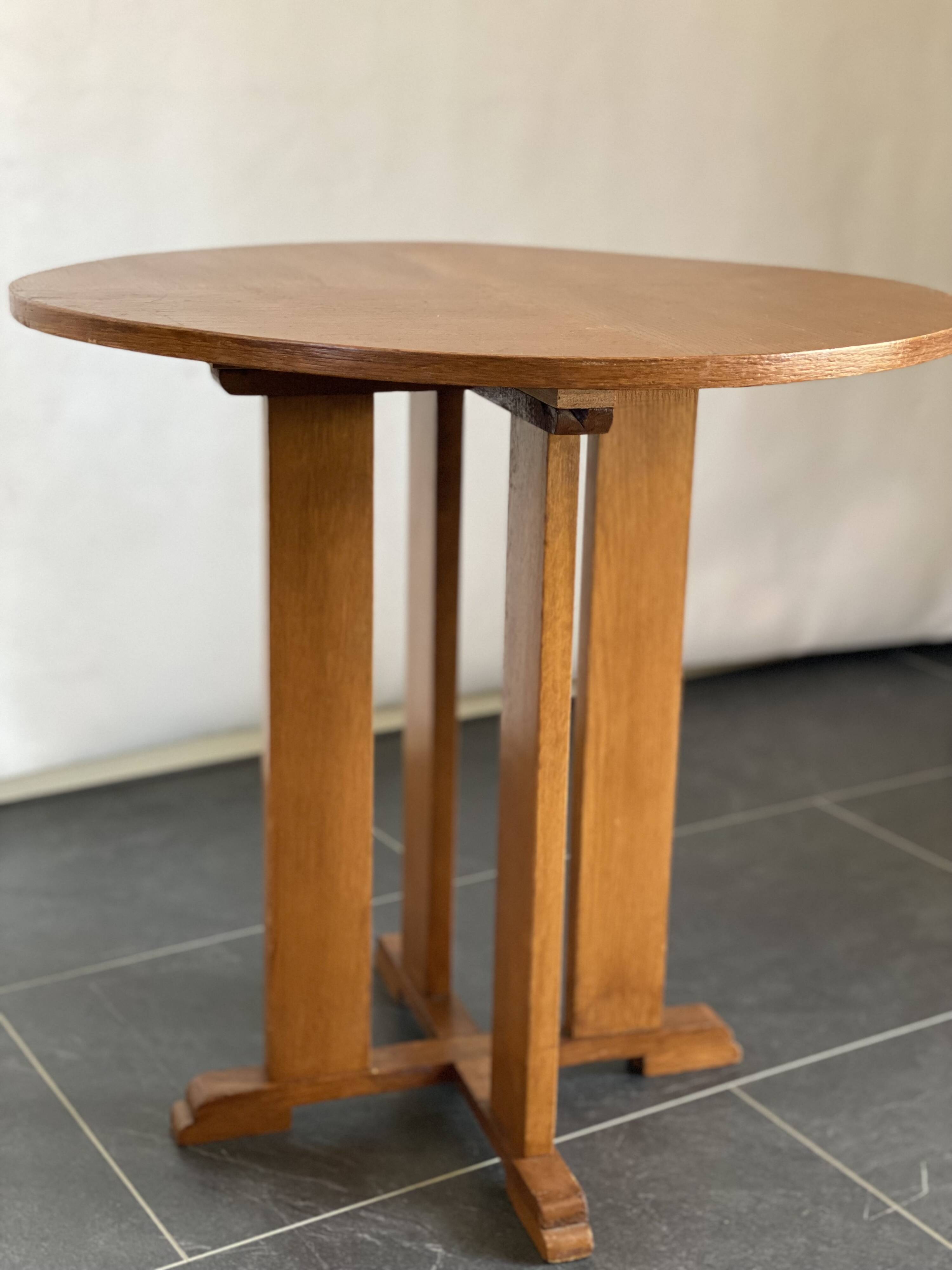 Vintage oak round side table