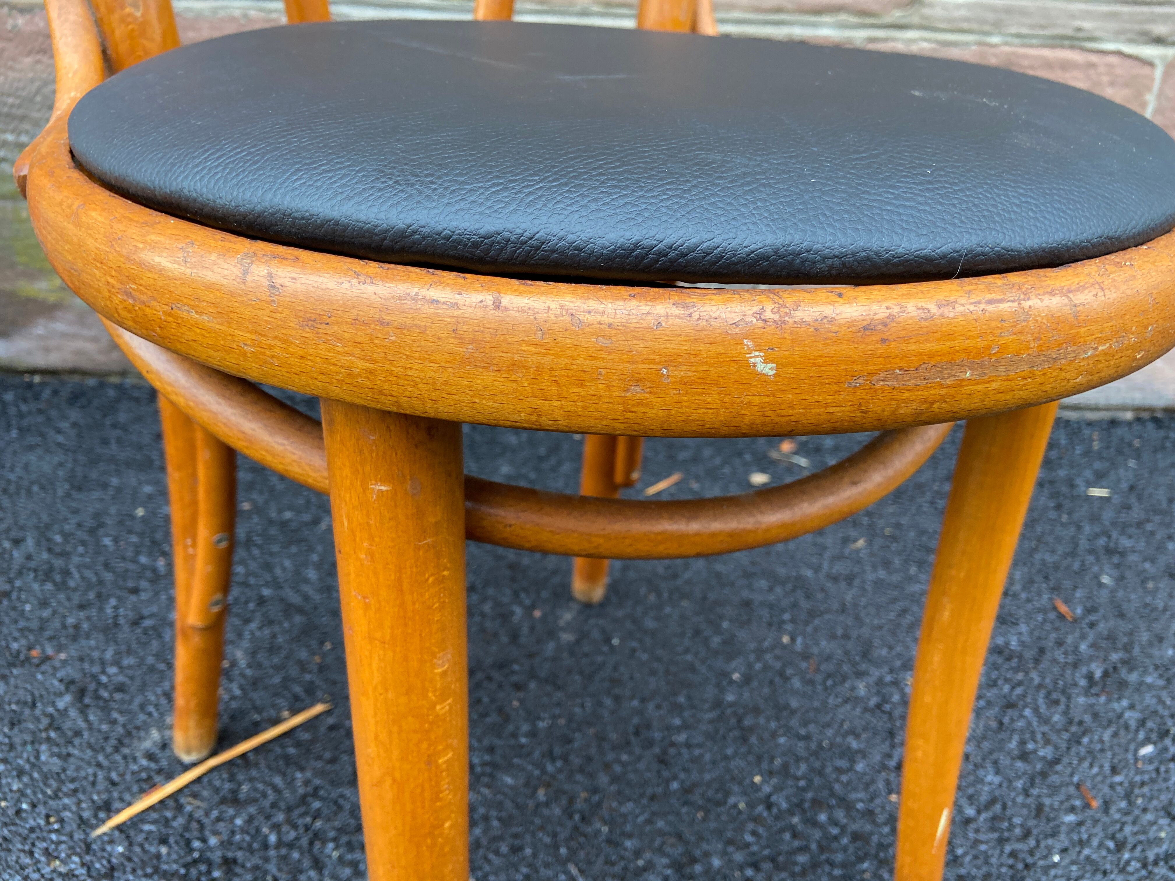 Set of 4 viennese curved wood chairs bistrot