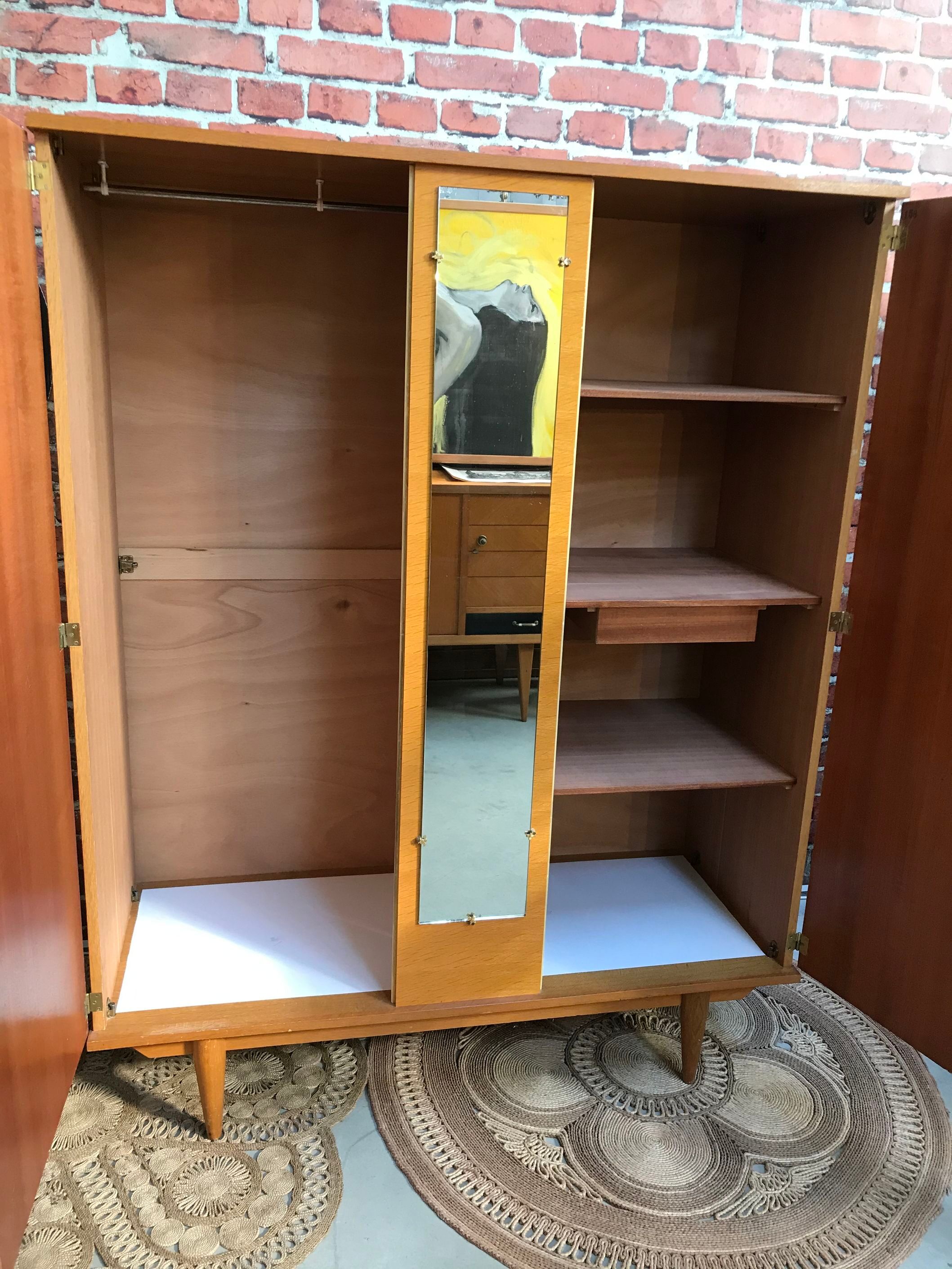 Double door wardrobe