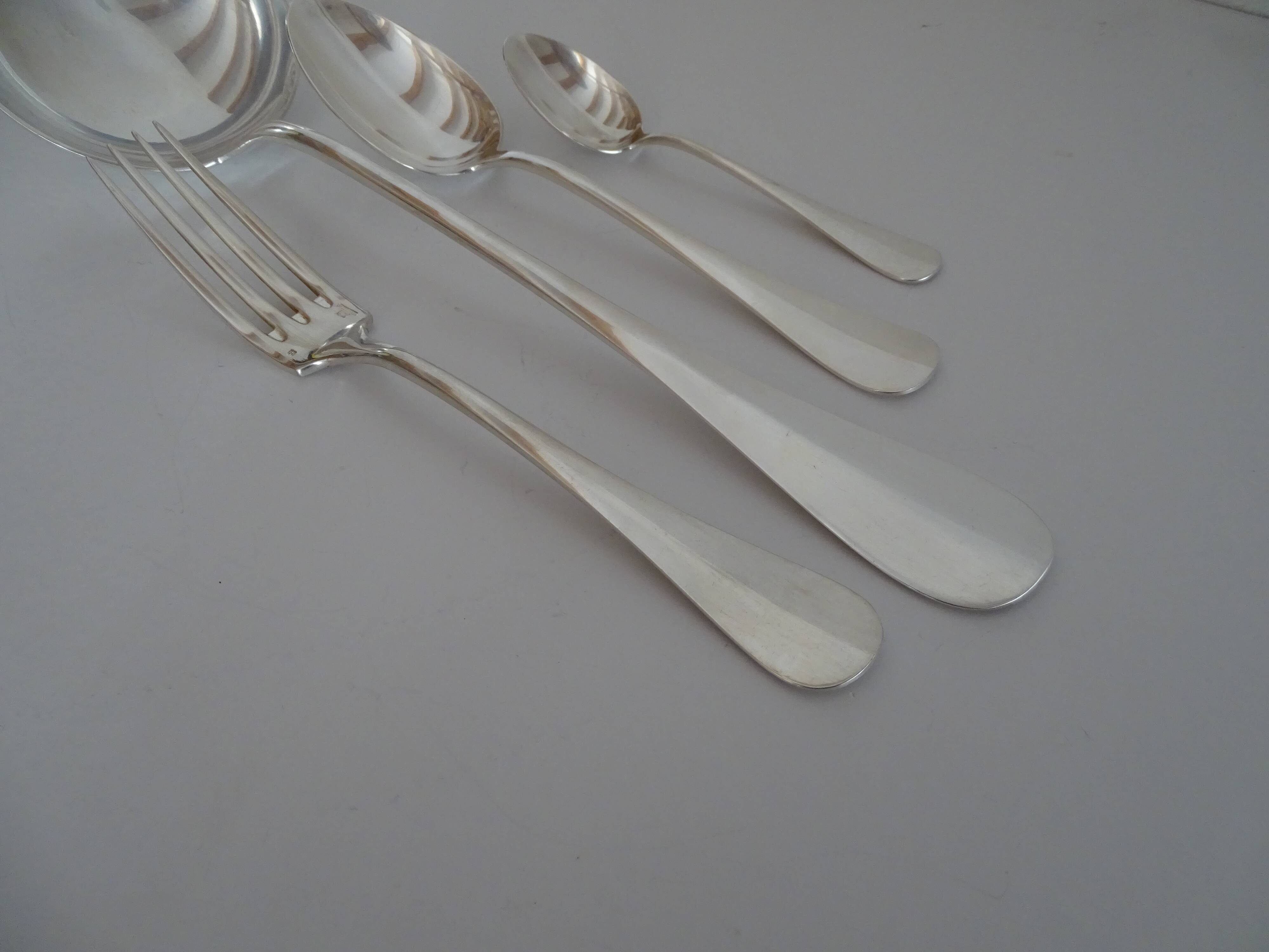 Christofle 37-piece cutlery set in silver-plated metal, fidelio baguette model - 12 people