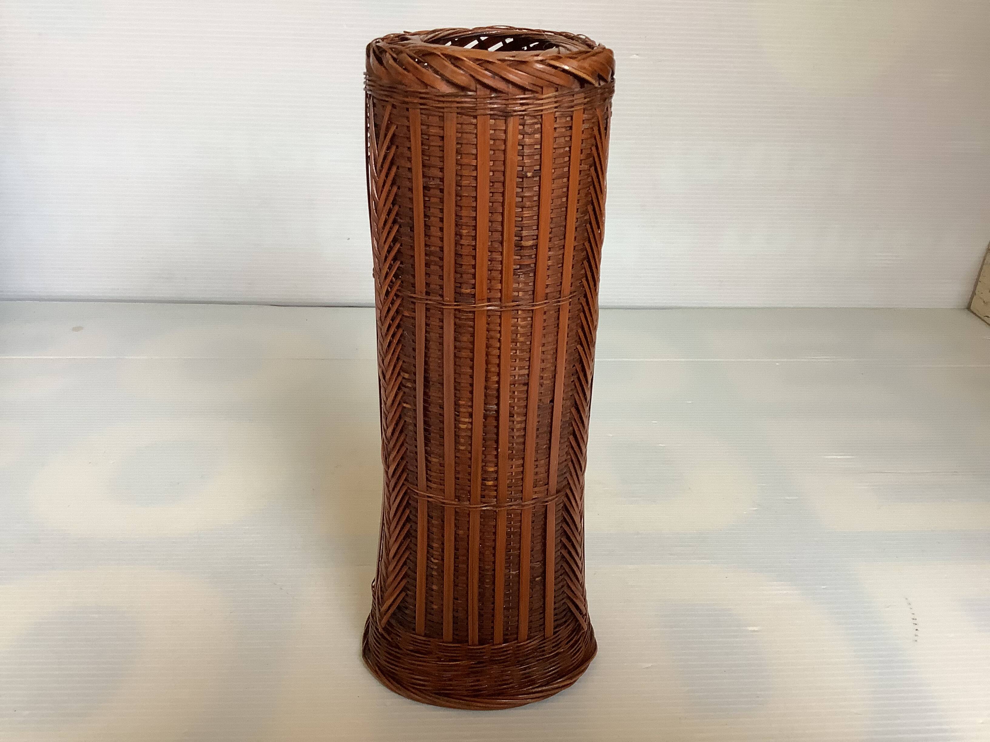 Bamboo woven vase brushpot