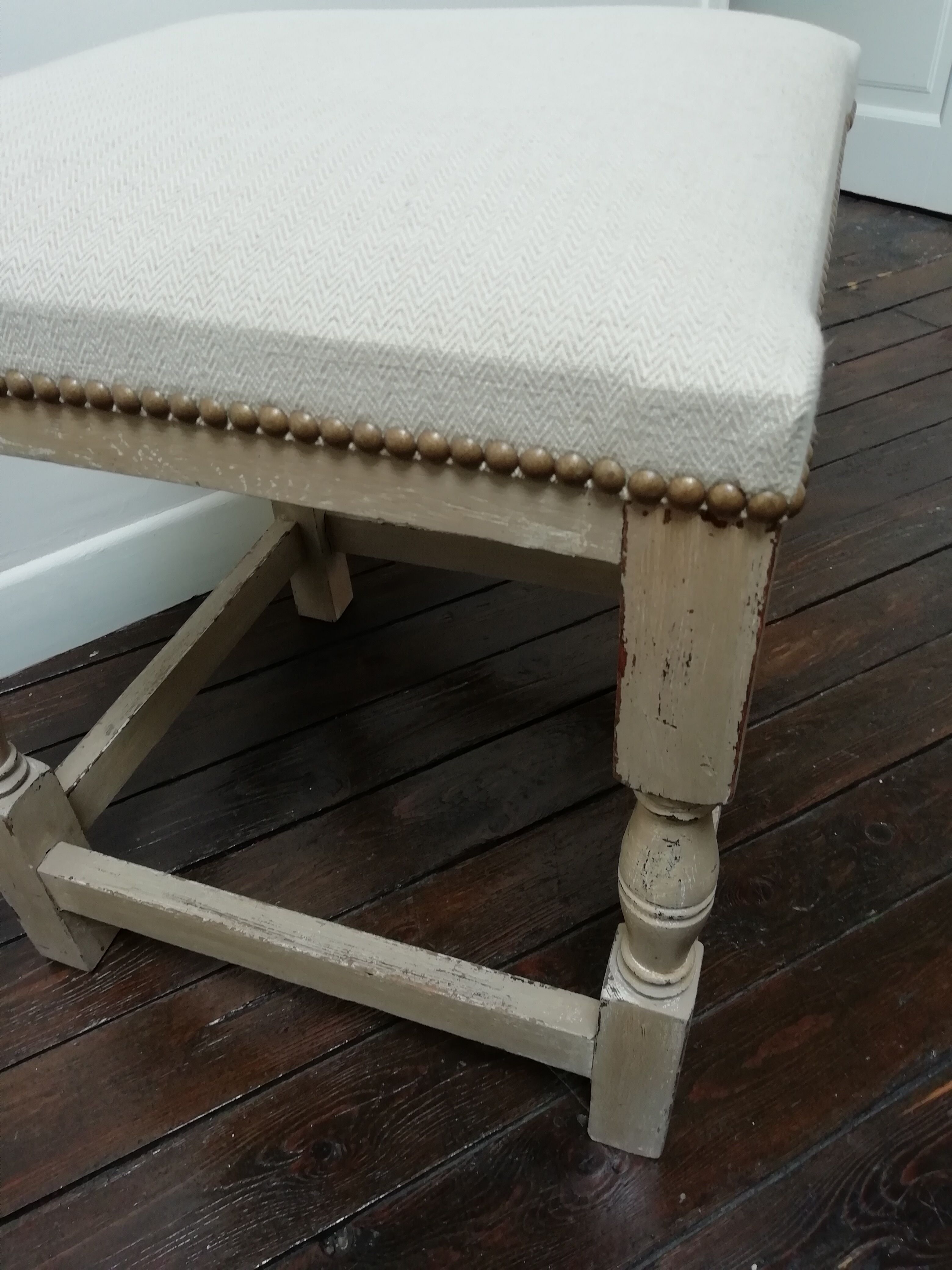 Rest feet - stool