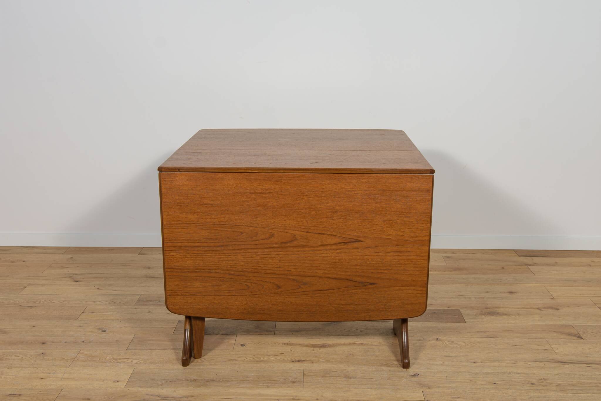 Mid-Century Teak Extendable Dining Table from G-Plan, 1960s
