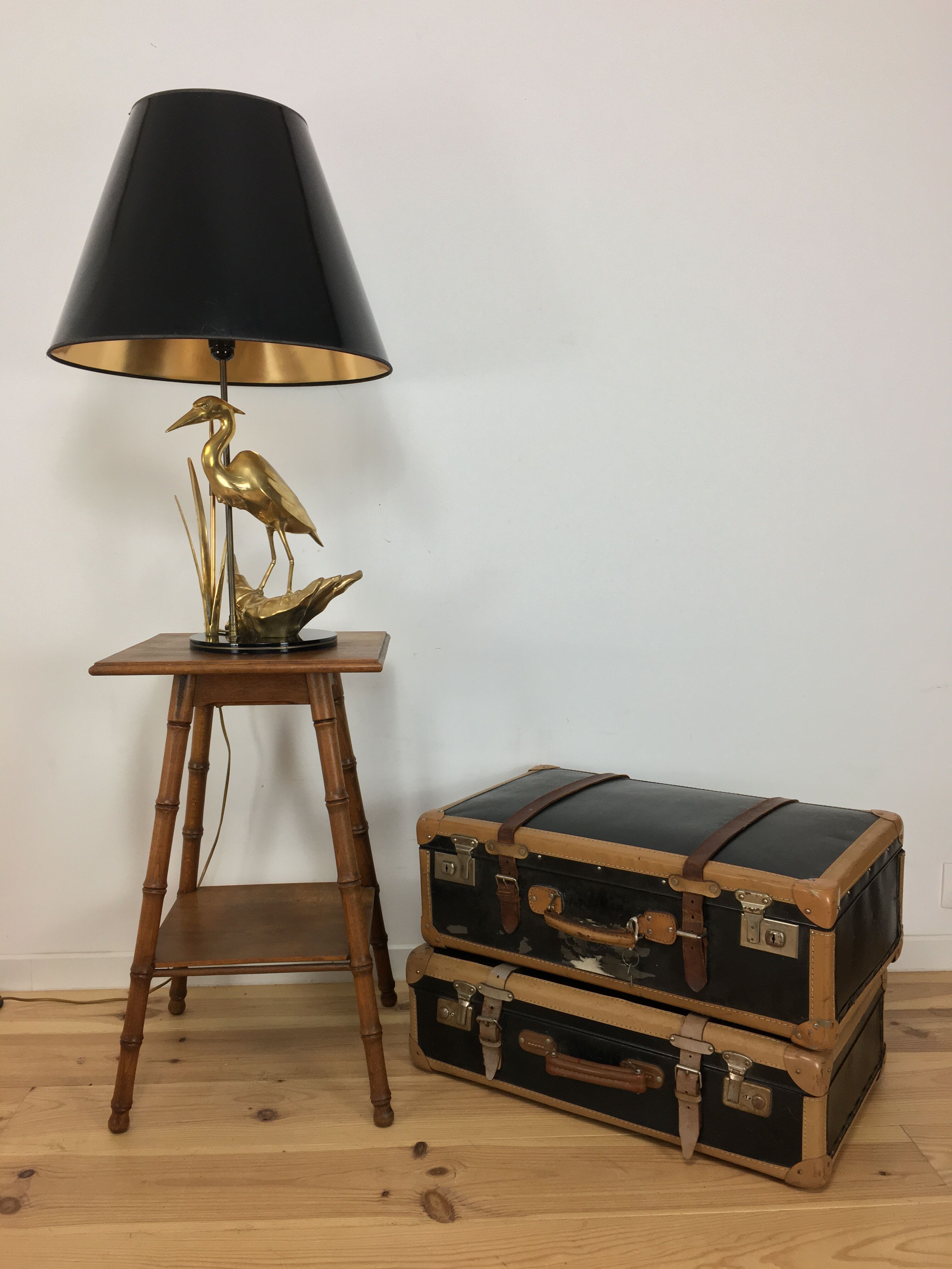 Heron lamp, golden brass animal style