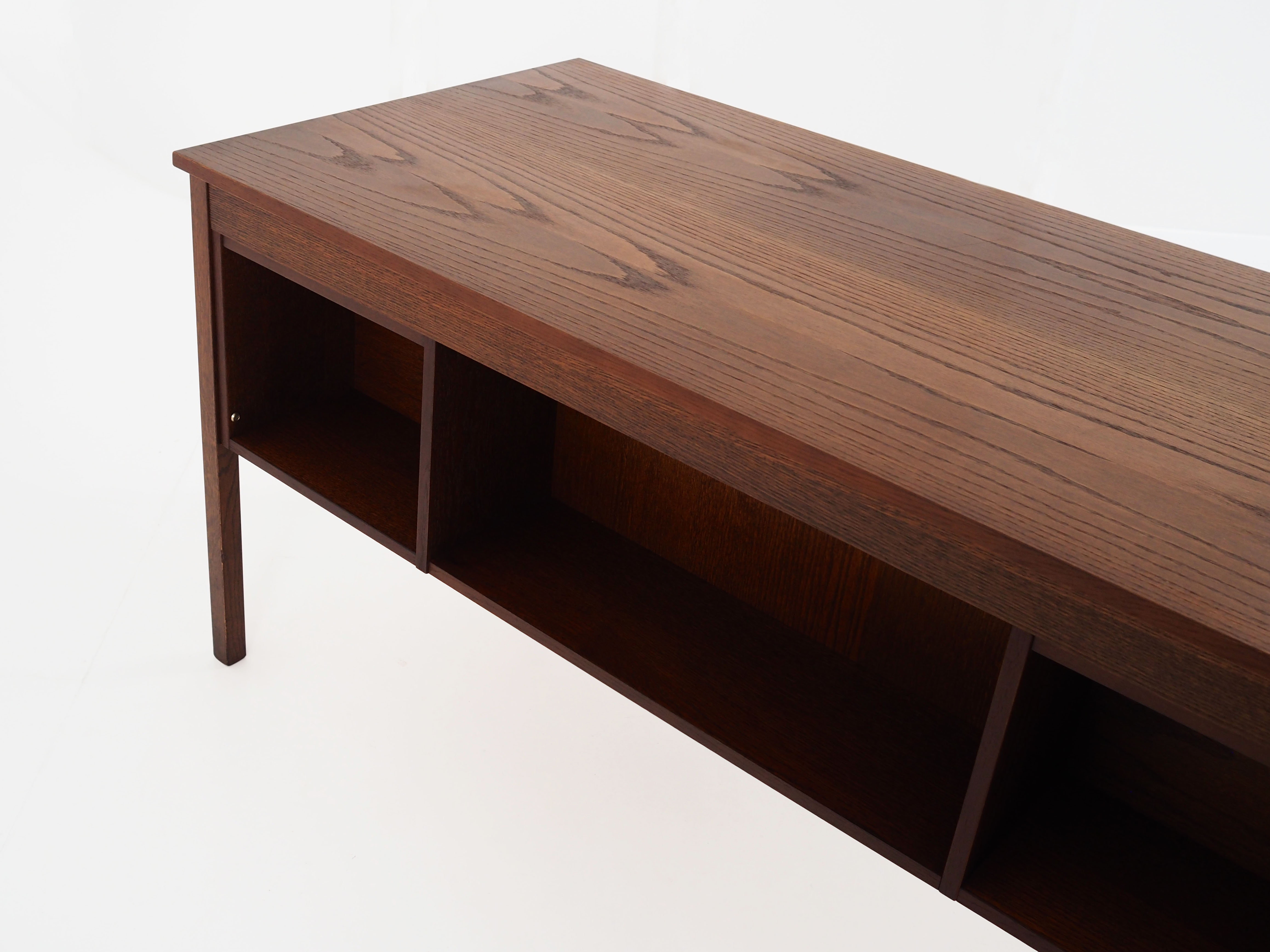 Oak wood desk by Domino Møbler Scandinavian design of the 1970s