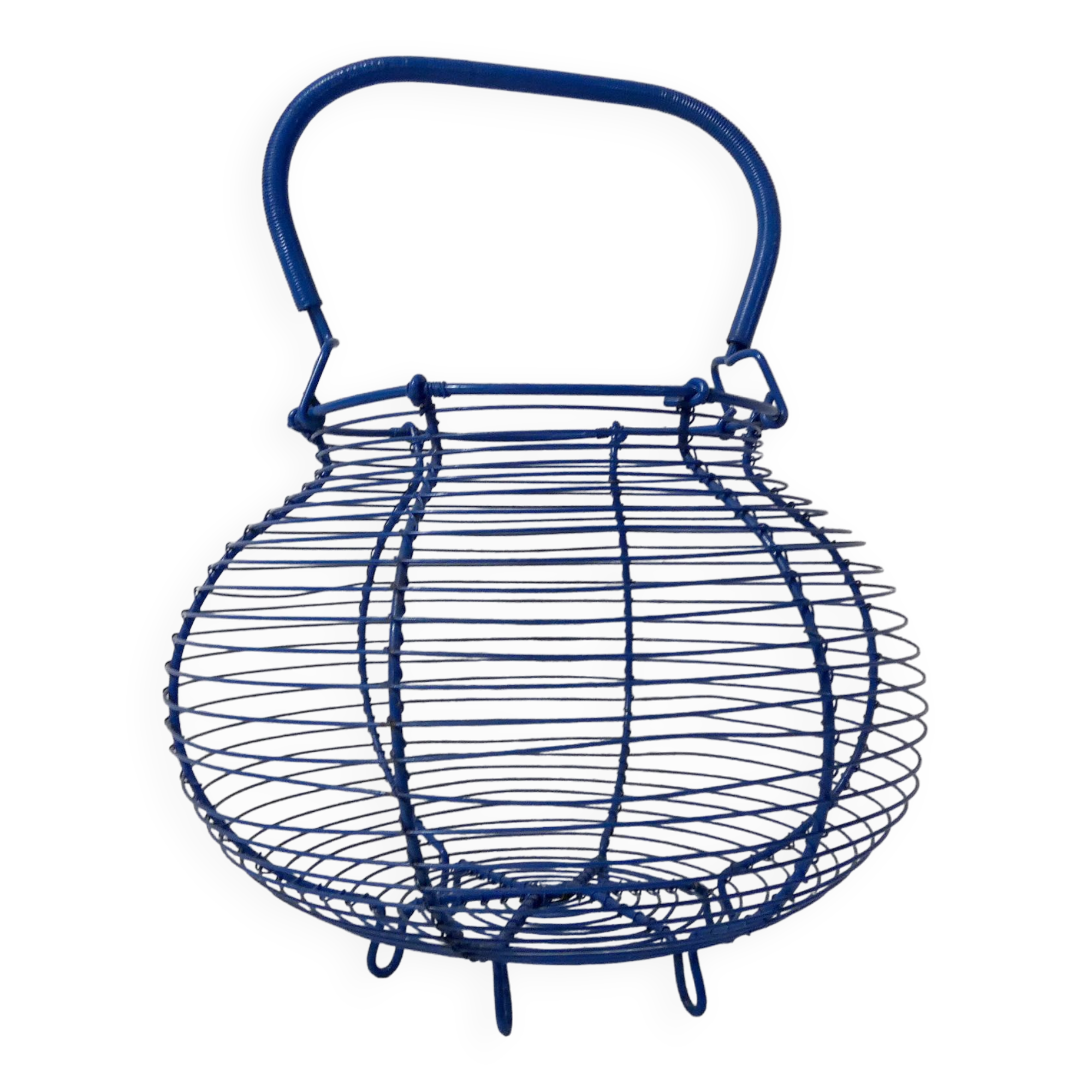 Vintage salad basket