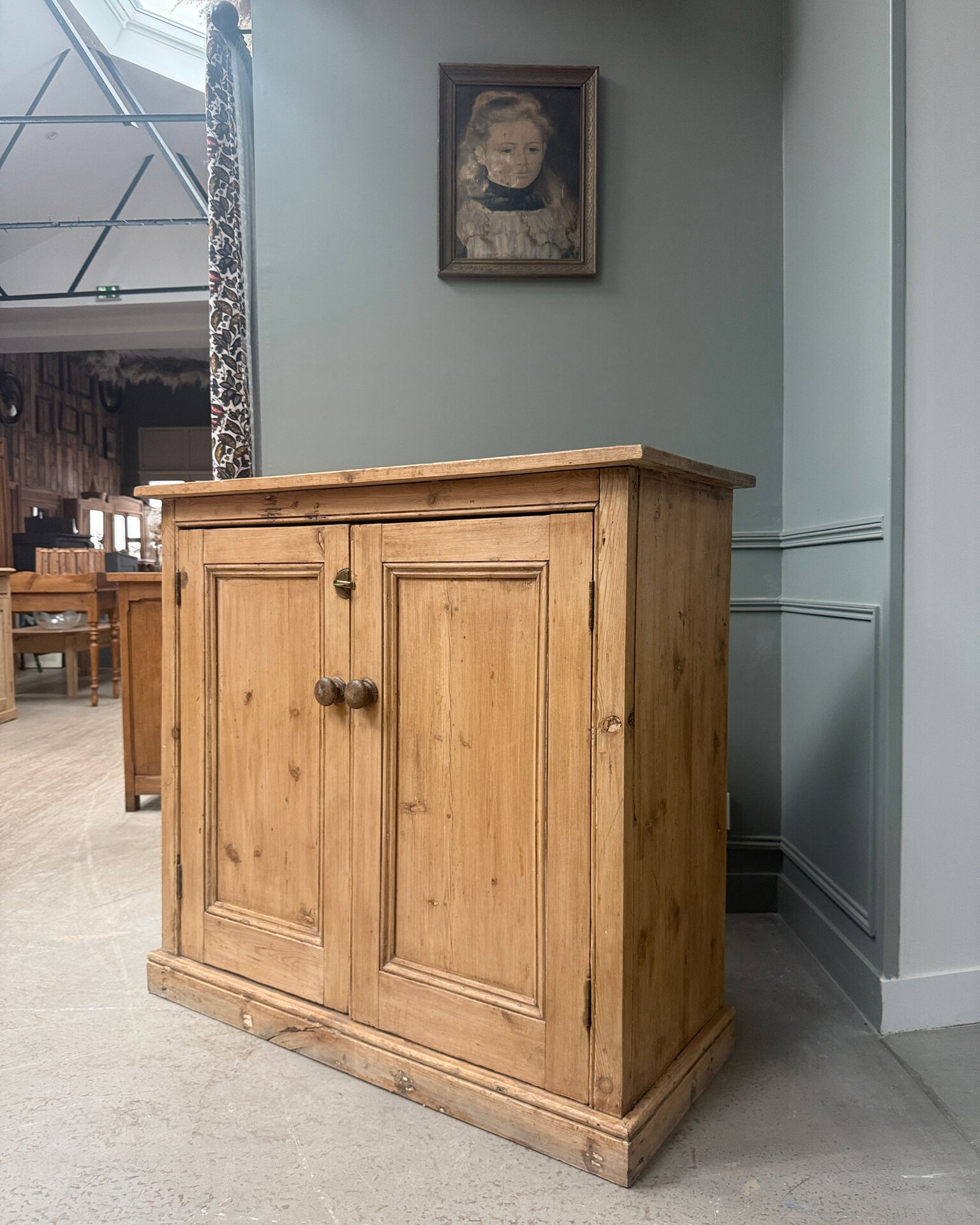English pine buffet (renovated)
