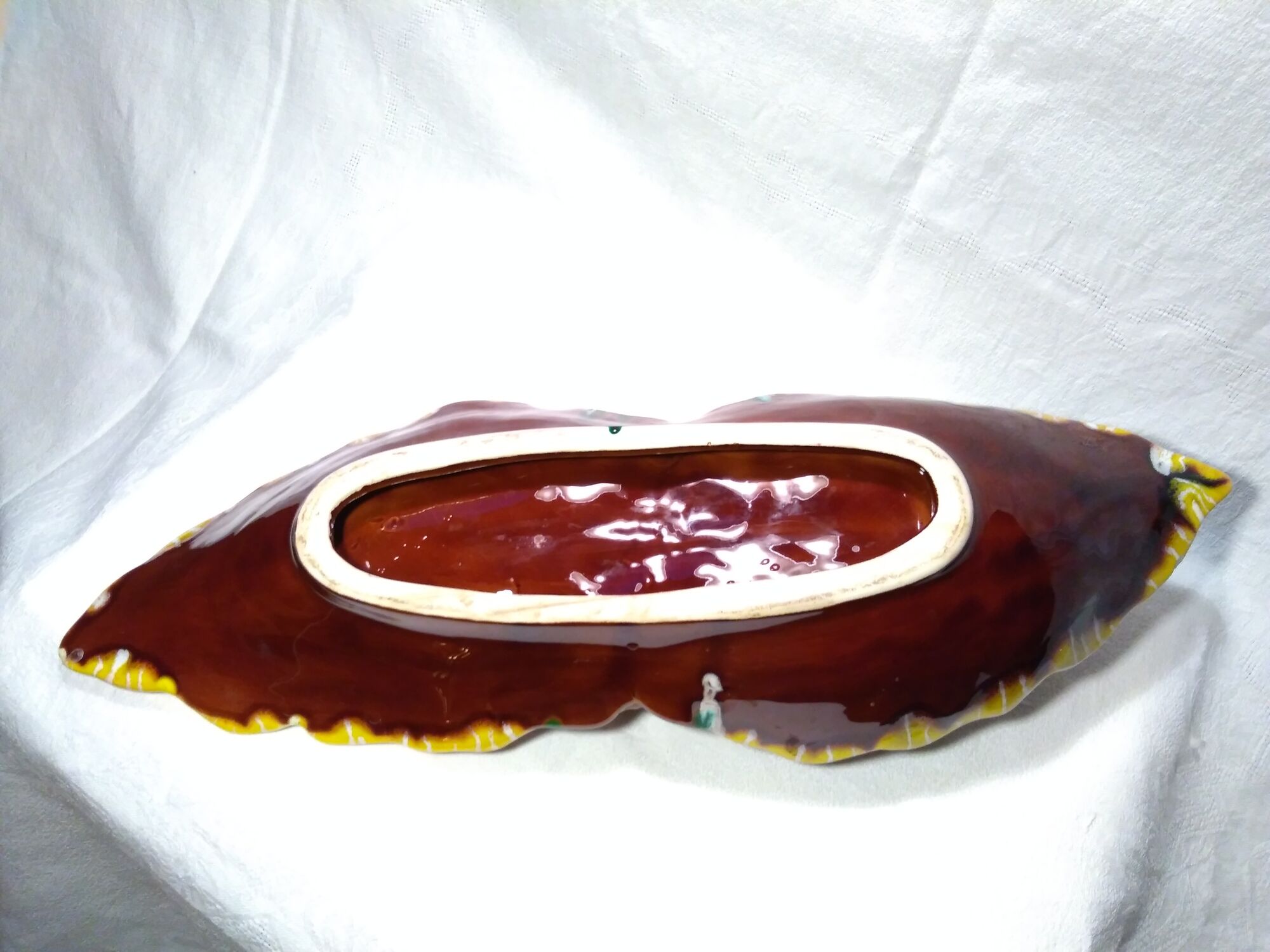 Vallauris dish with cove