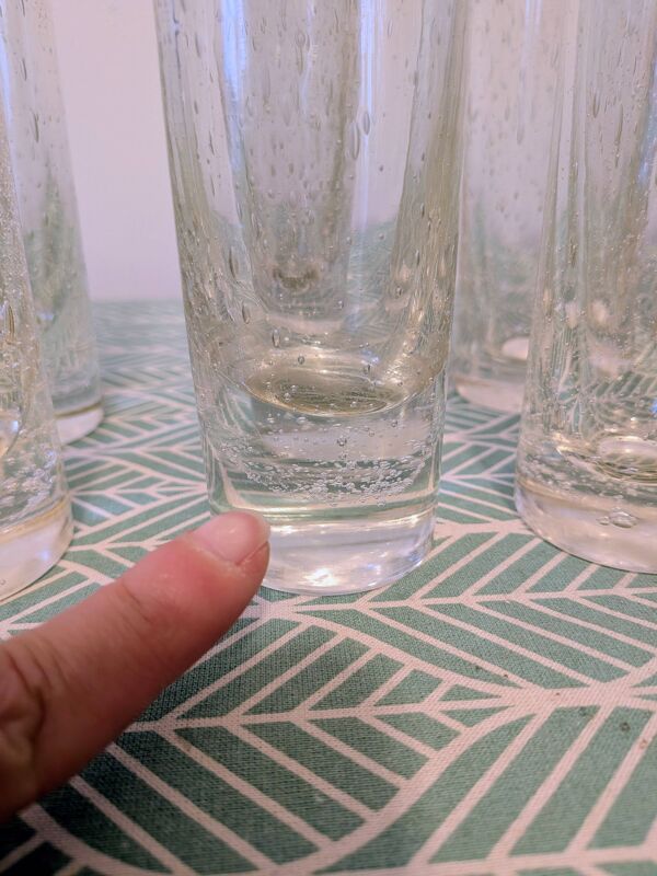 Vases en verre soufflé bullé