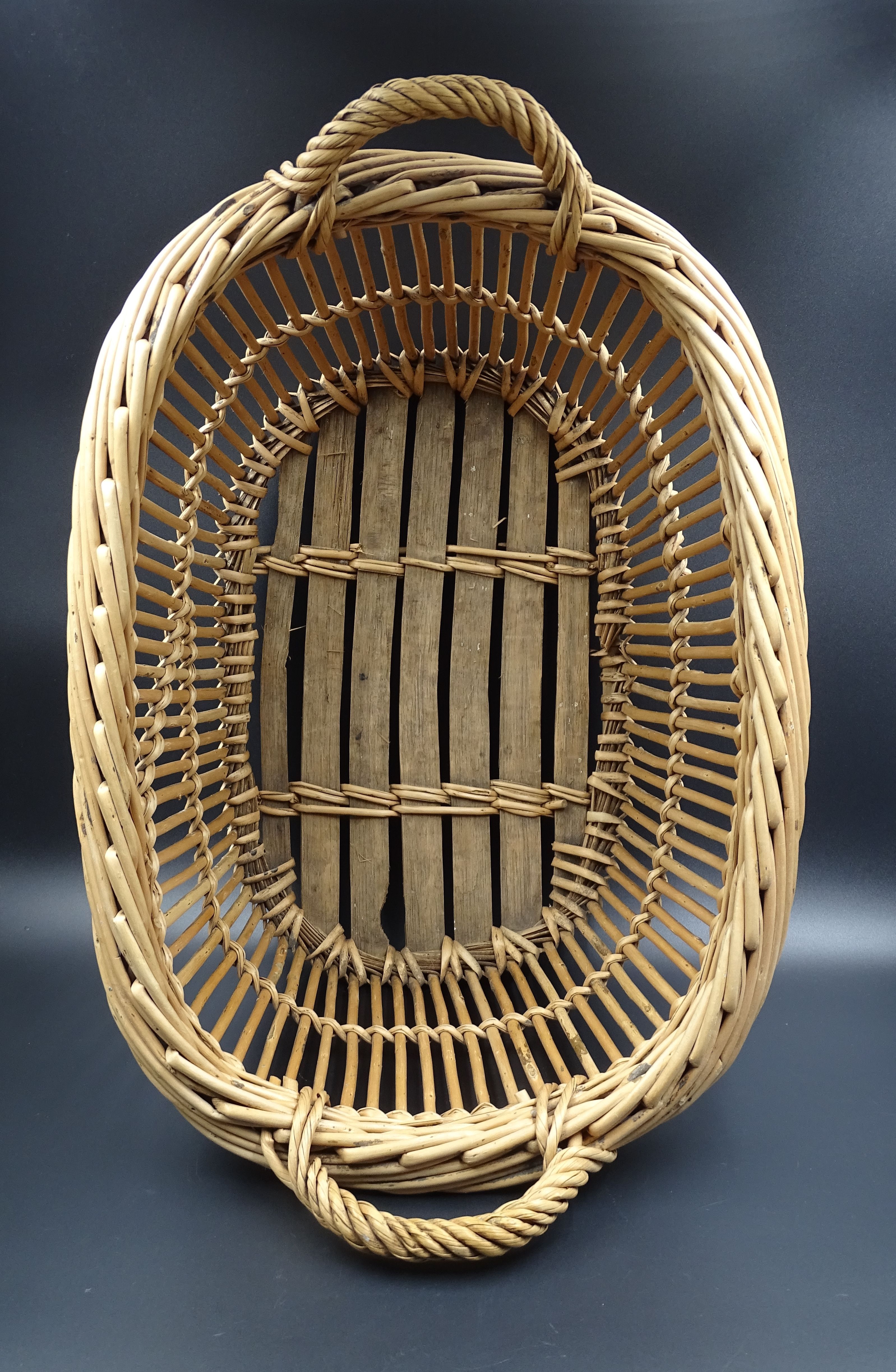 Basket or old wicker laundry basket
