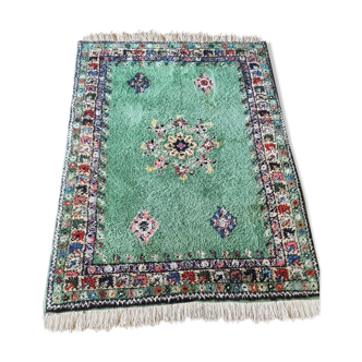 Vintage rabbat 70's carpet 123x137cm