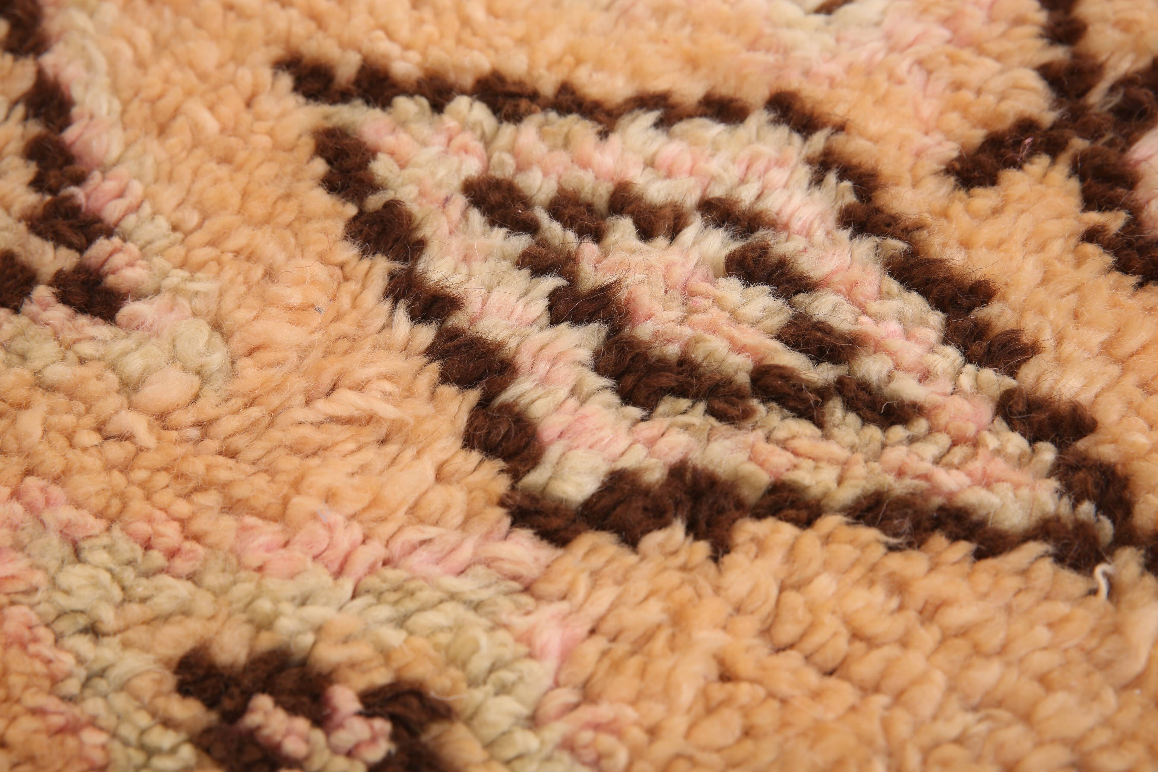 Peach Vintage Moroccan Rug 137 x 270 cm - Berber Rug Handmade - Wool Rug