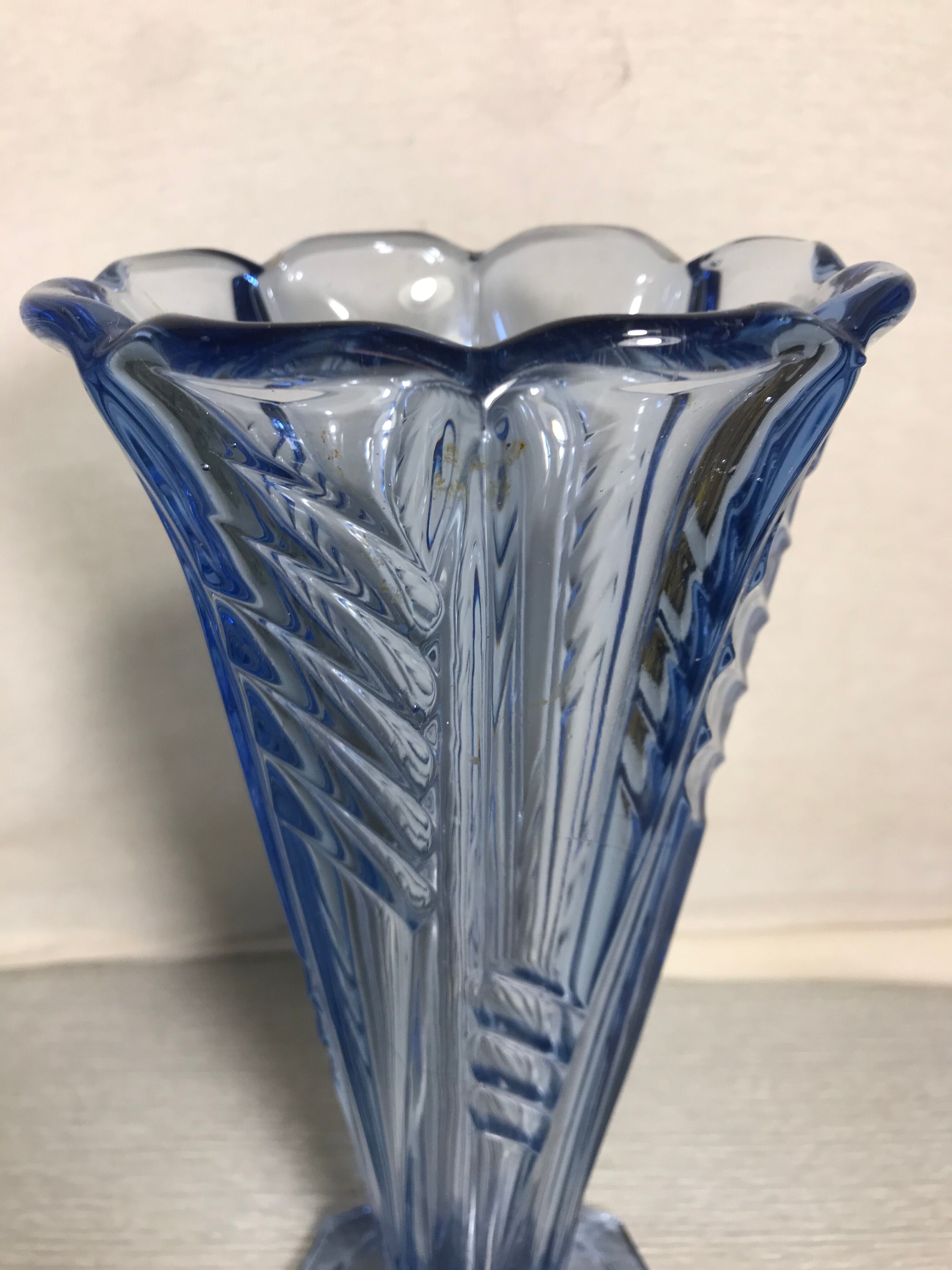 Ancient art deco vase 30