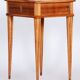 Table d'appoint Biedermeier en noyer, années 1820