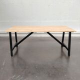 Pine table