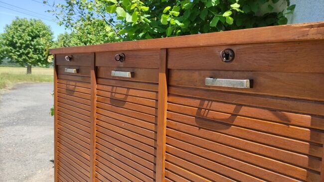 Filing cabinet, triple curtain furniture