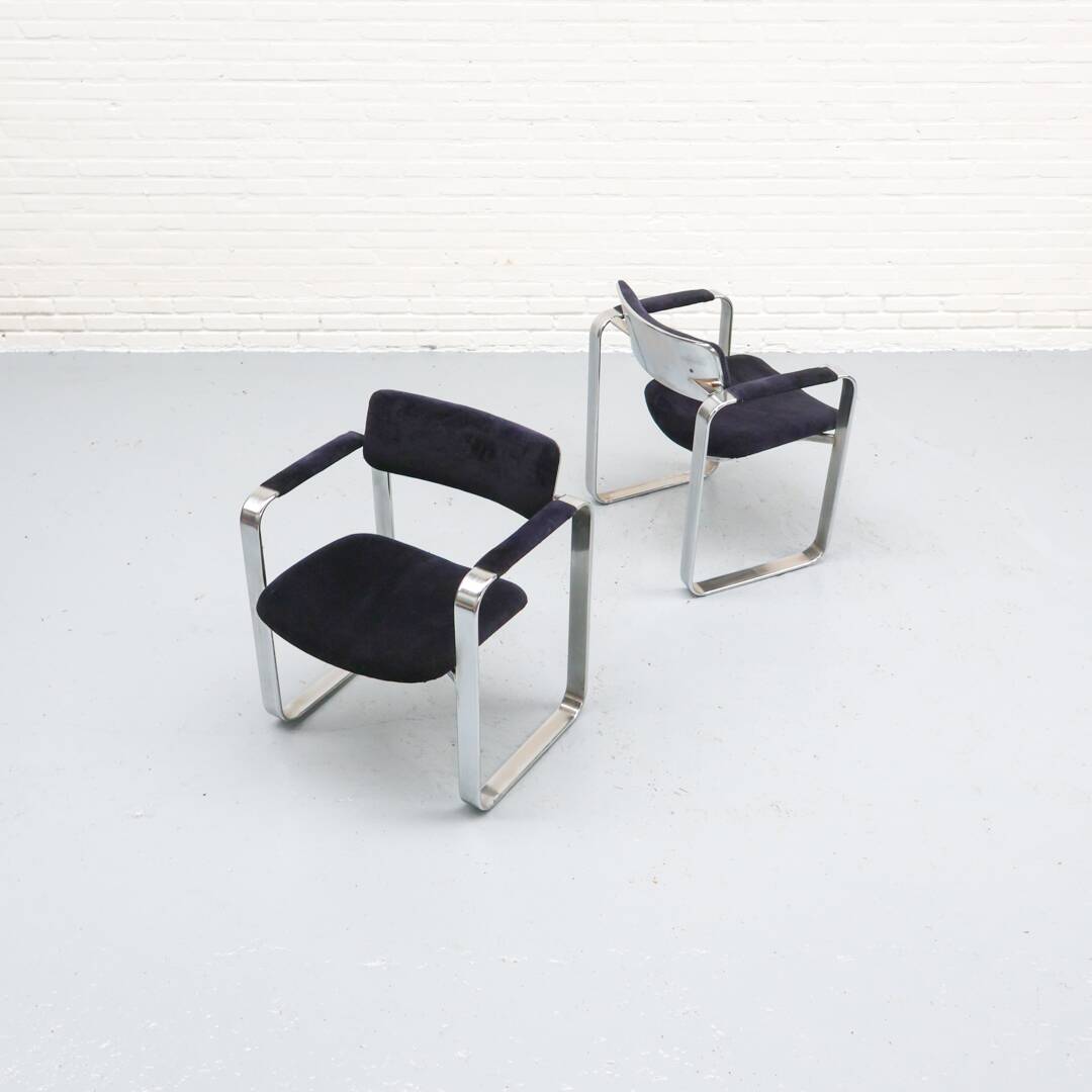 Lot de 4 chaises argentées Eero Aarnio