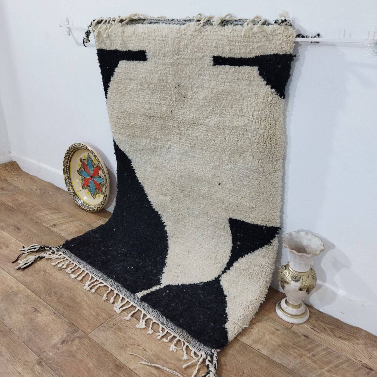 Handmade moroccan berber rug 140 x 90 cm