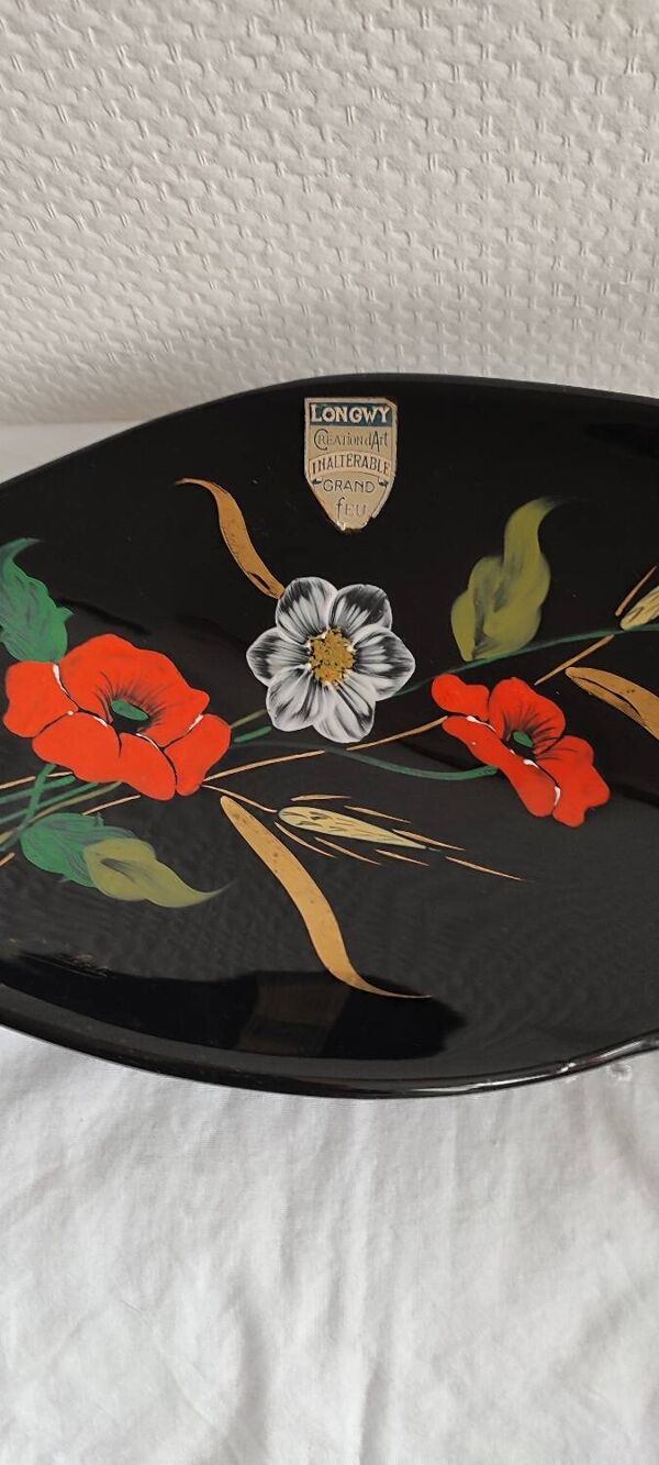 Longwy plat de forme libre.