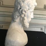 Sculpture in plaster head of Holy