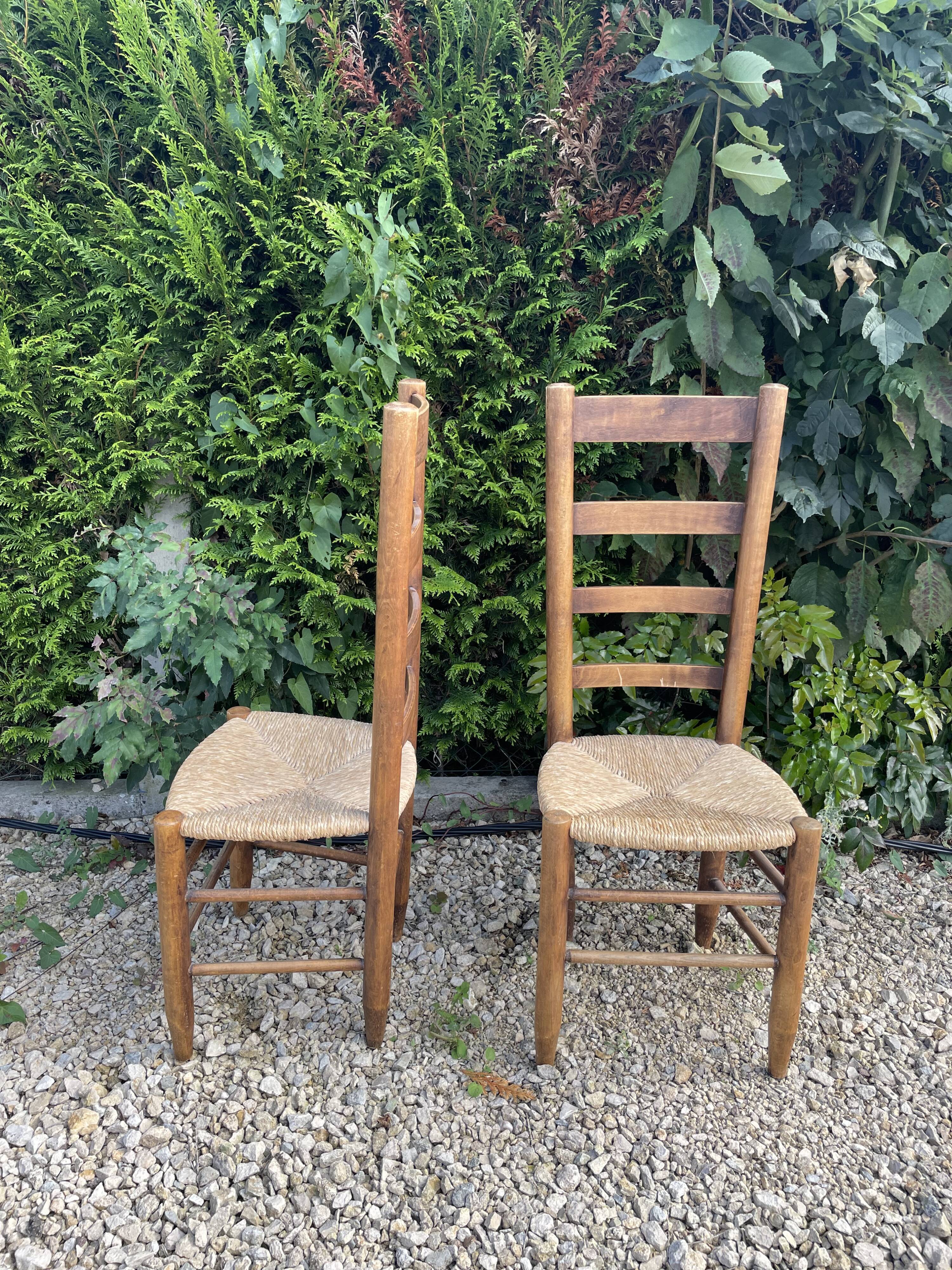 Set of 4 straw chairs
