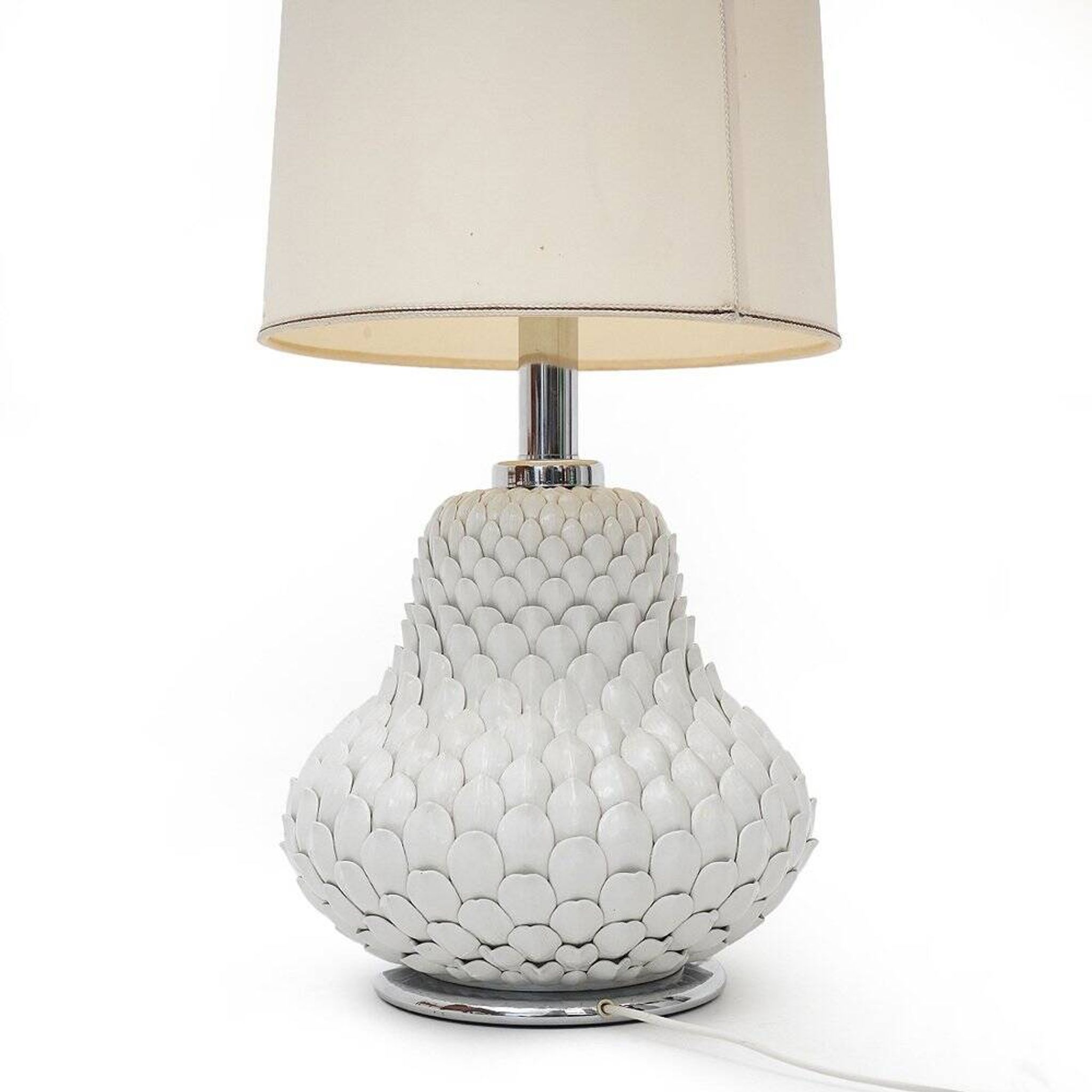Artichoke table lamp in white ceramic, 1970s