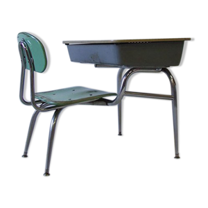 bureau d'écolier en
