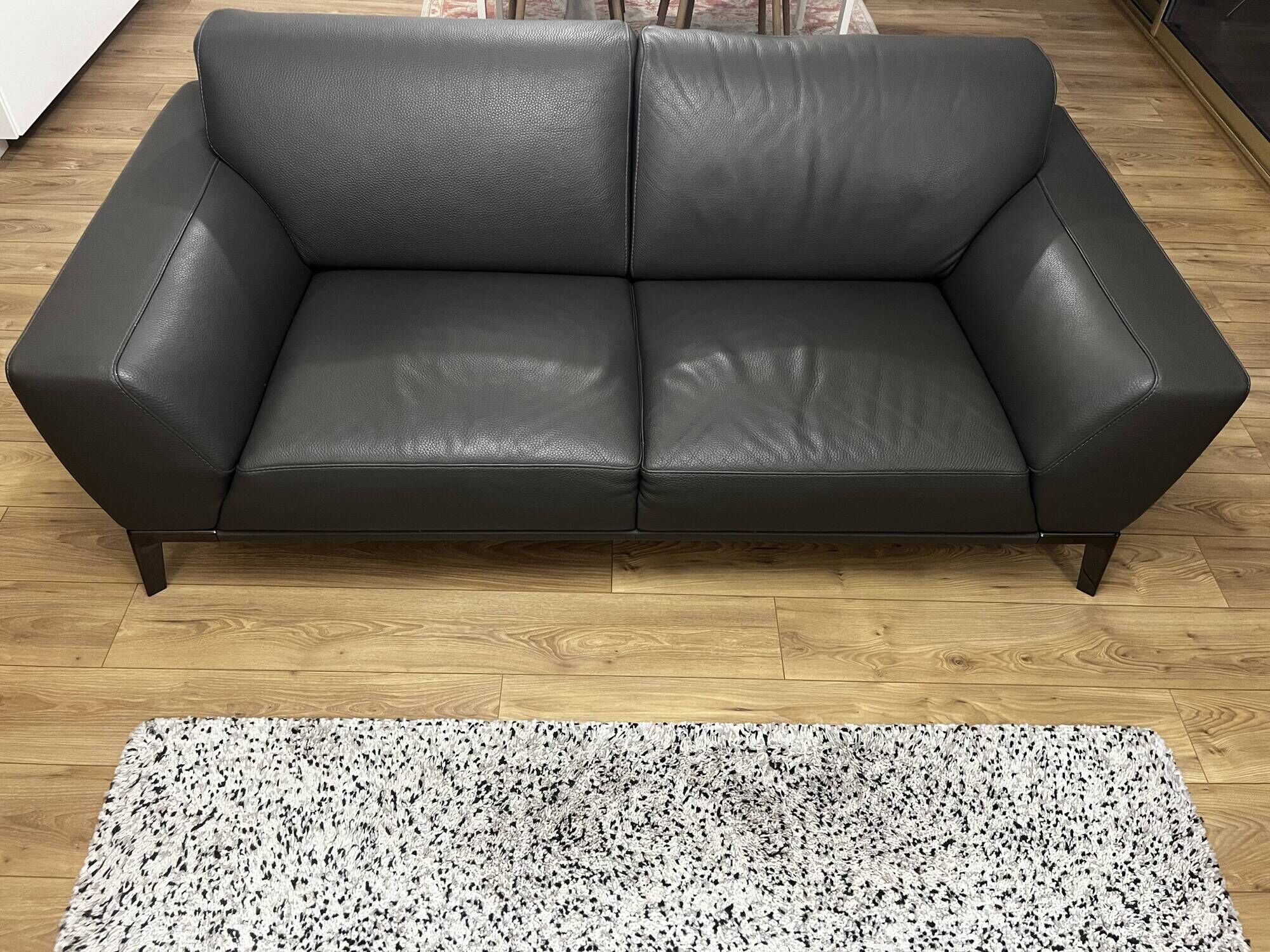 Roche Bobois Réflexion model sofa in taupe leather, 2.5 seats.