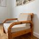 Fauteuil en pin massif esprit chalet