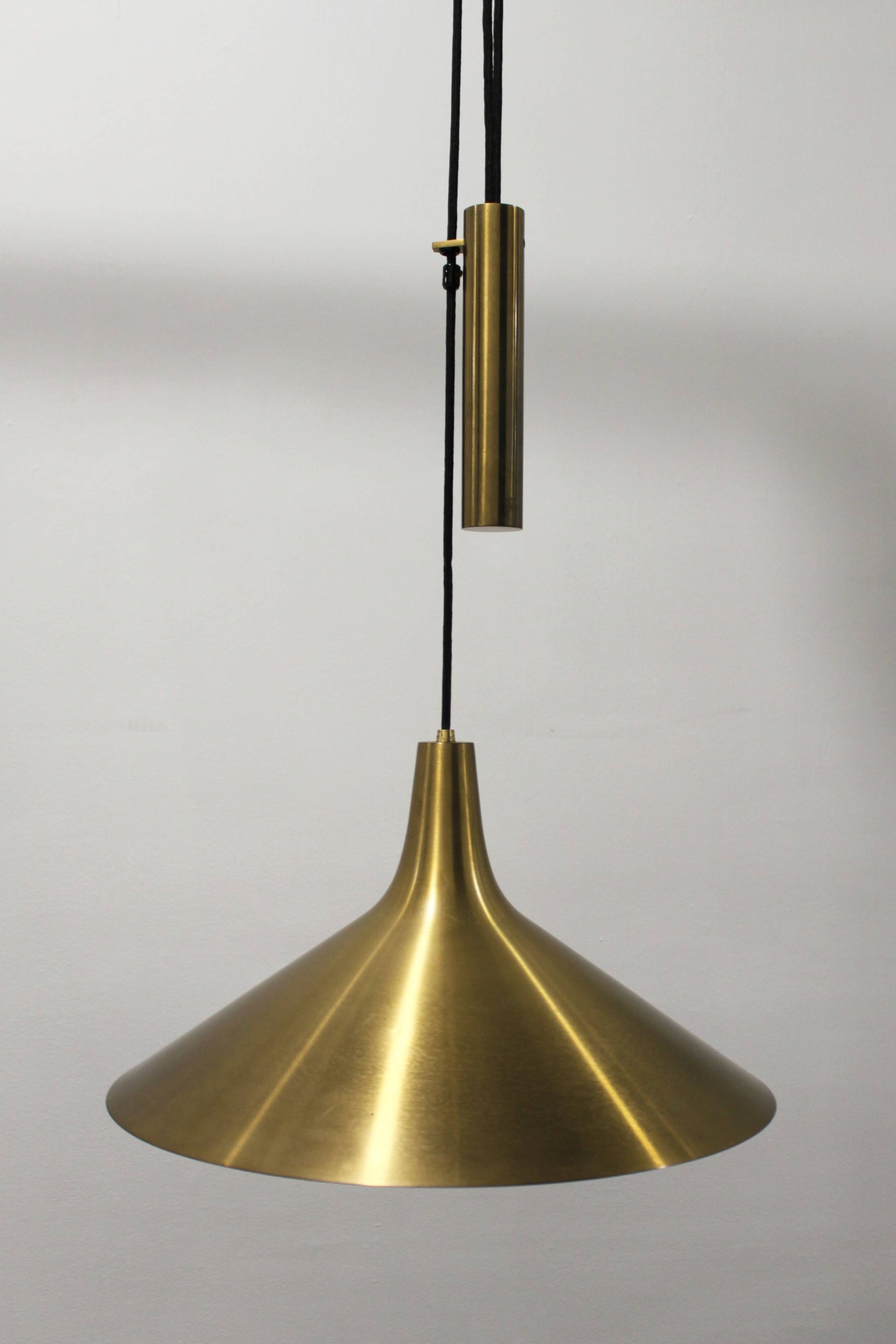 Suspension à contrepoids « Fujiyama » par Th. Valentiner, Copenhague, Danem