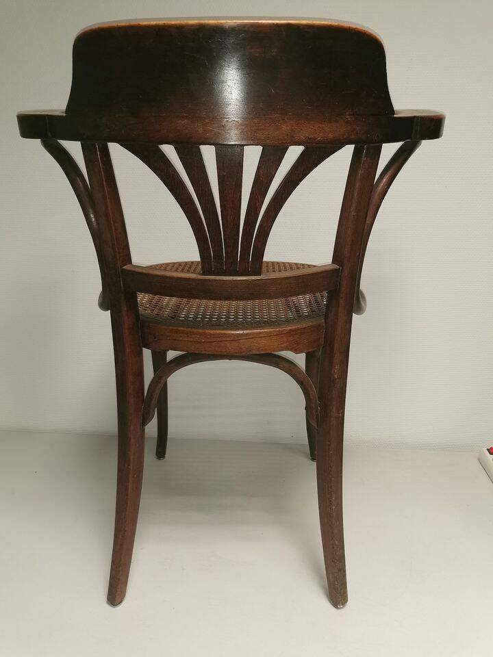 Kohn - old brasserie bar chair, american office chair sitting tanned