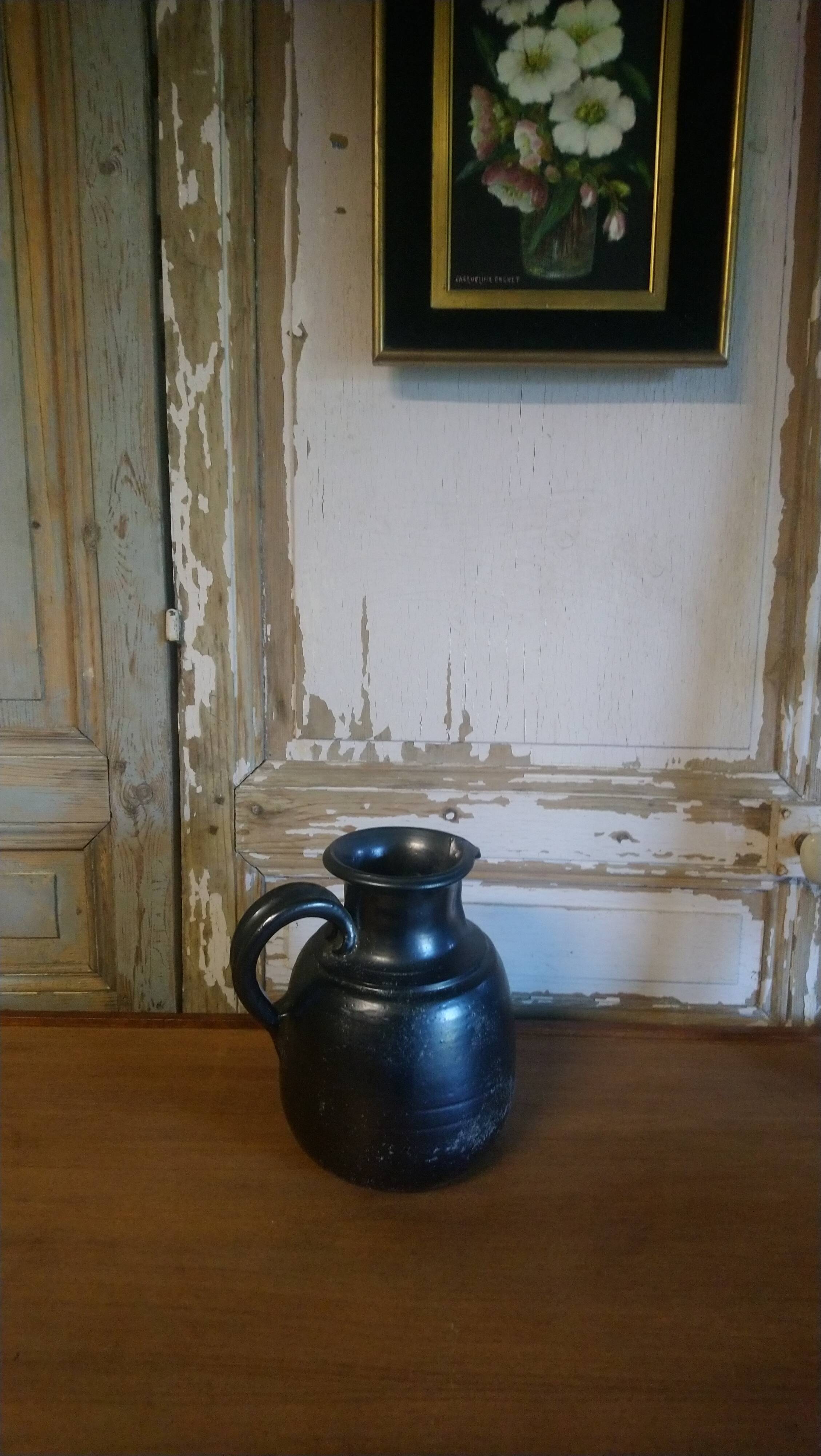 Black enameled ceramic pitcher "Jean Marais"