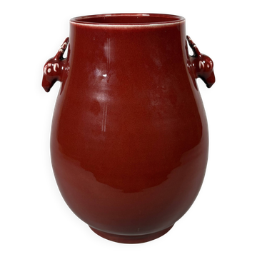 Large red porcelain vase "Ox Blood" - China Qing. 19th century